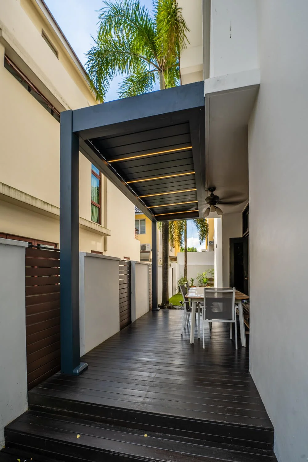 Pergola-Singapore-Serangoon-ShadeSpace1.jpg