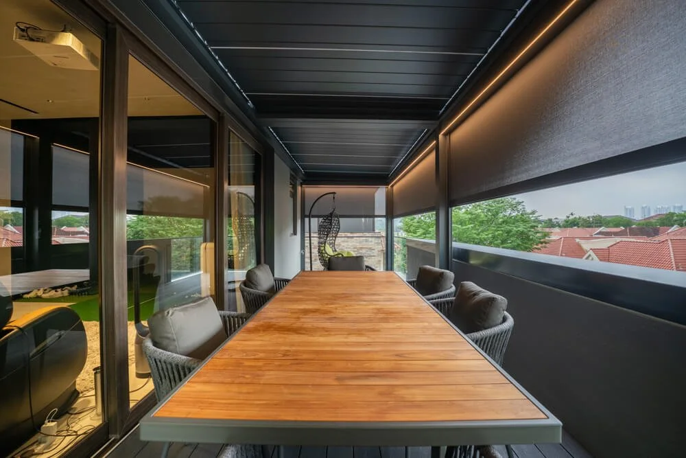 Motorised-Pergola-Singapore-Home-Shelter-Roofing-12-1 (1).jpg