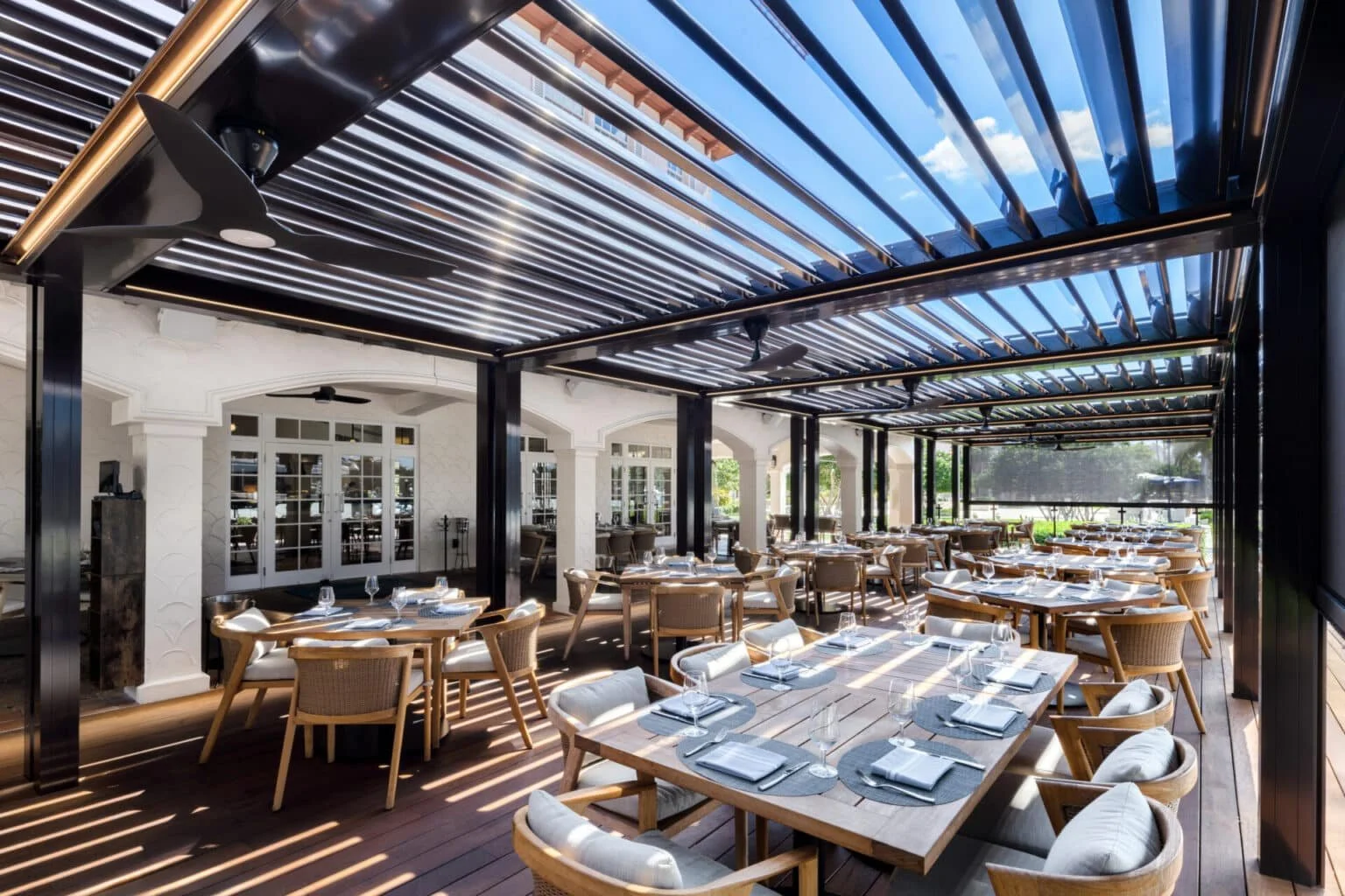 Elevating-Outdoor-Dining-with-Louvered-Roof-Pergolas-1536x1024.jpg
