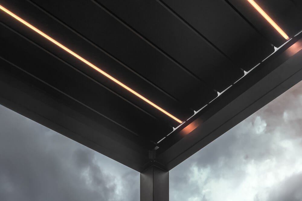 Pergola-Strip-Light-DSC09666.jpg