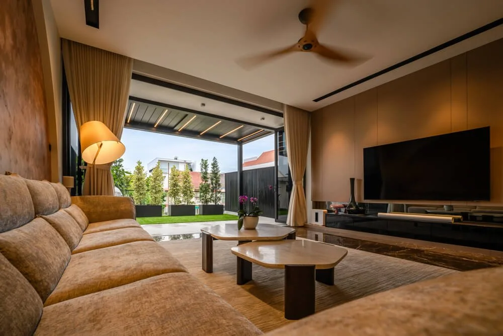 Motorised-Pergola-Singapore-Home-Shelter-Roofing-4-1.jpg