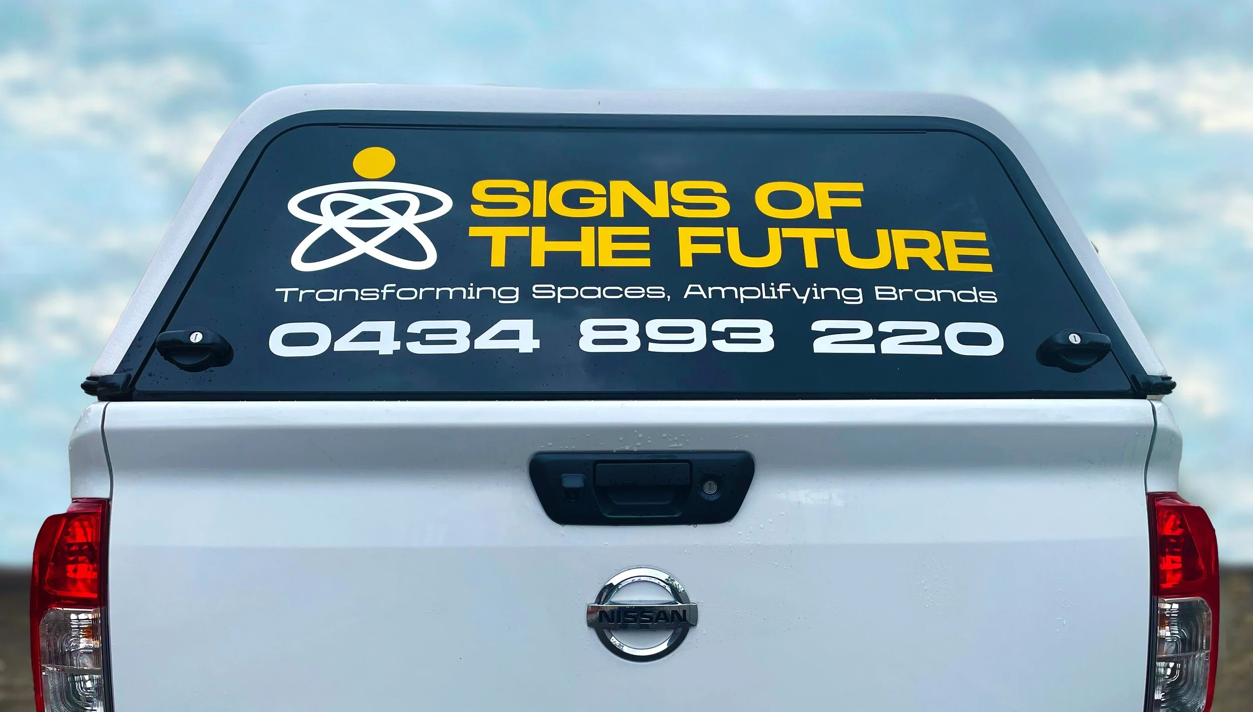 CAR DECAL NAVARA FINAL.jpg