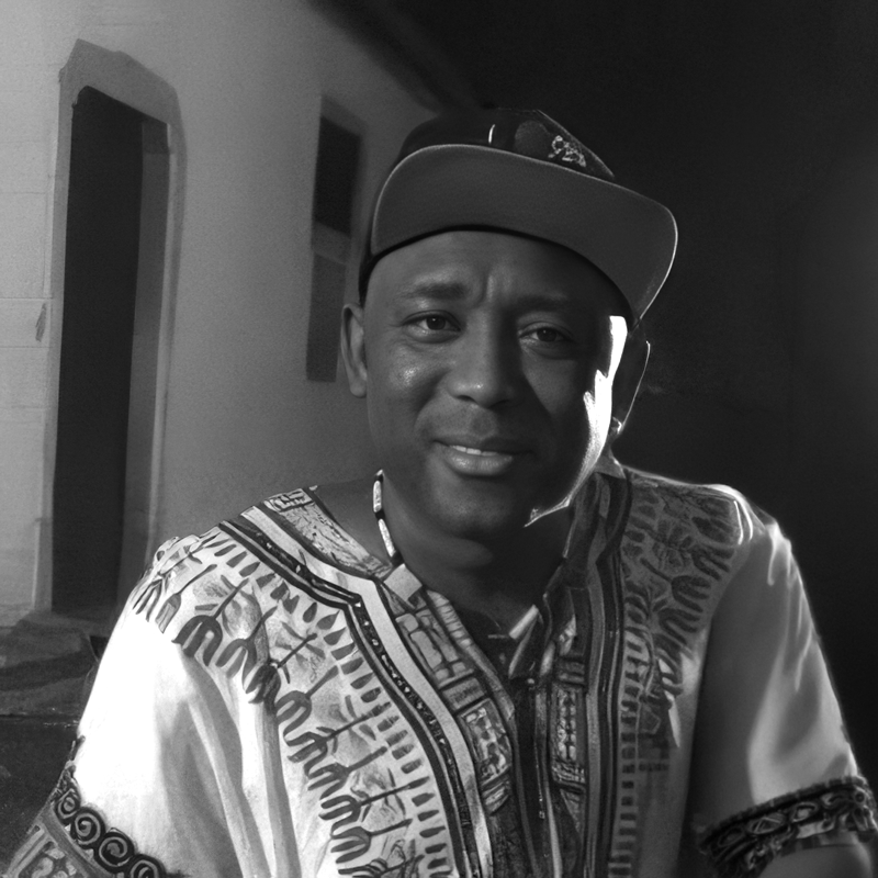 Jair Pina - Bongos, Congas e Djembé