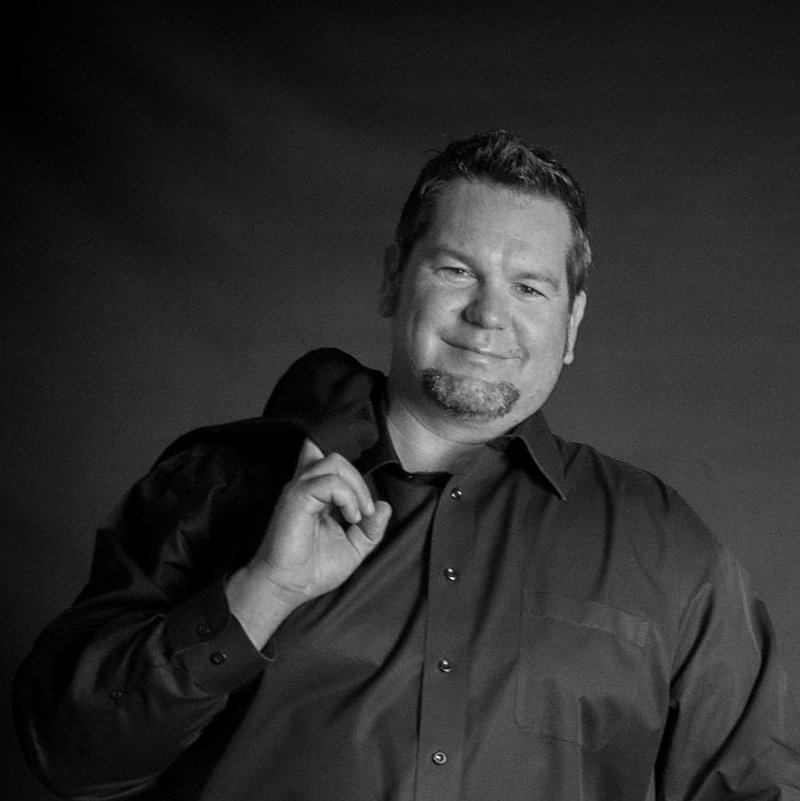 Mike Forbes - Tuba / Compositor