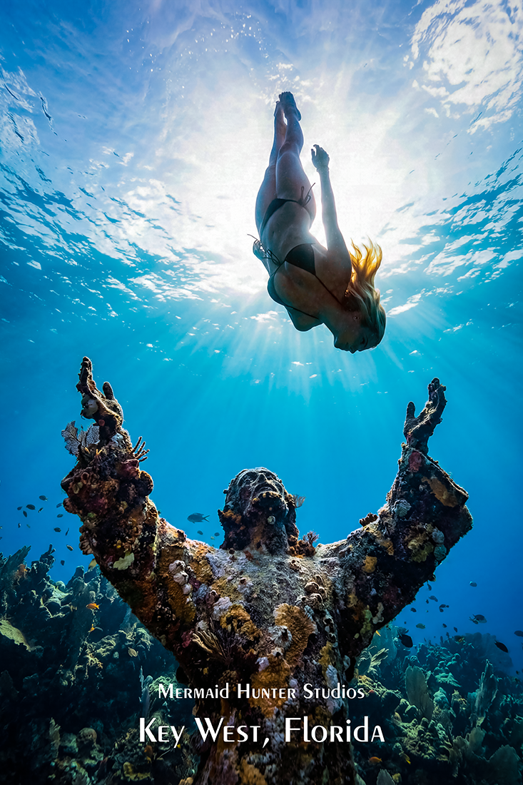 Poster Avalon Statue 1.png