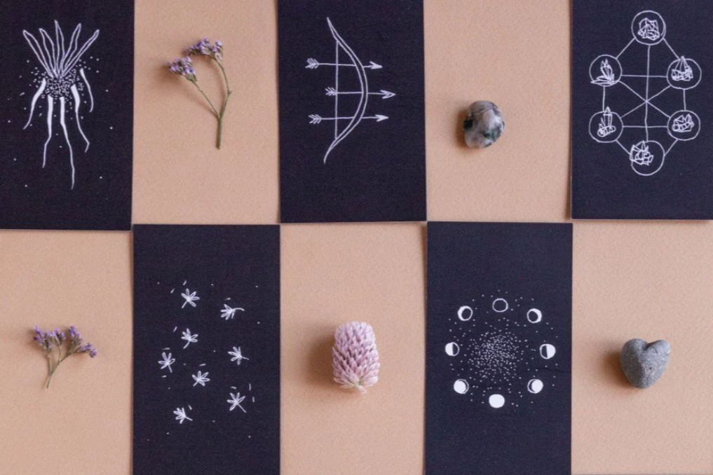 TAROT SPELLS: VISUAL MAGIC—A COURSE FOR EXPLORING TAROT AS A TOOL FOR RITUALS, INVOCATIONS, & CEREMONY WITH BEL SENLLE, BEGINNING APRIL 19