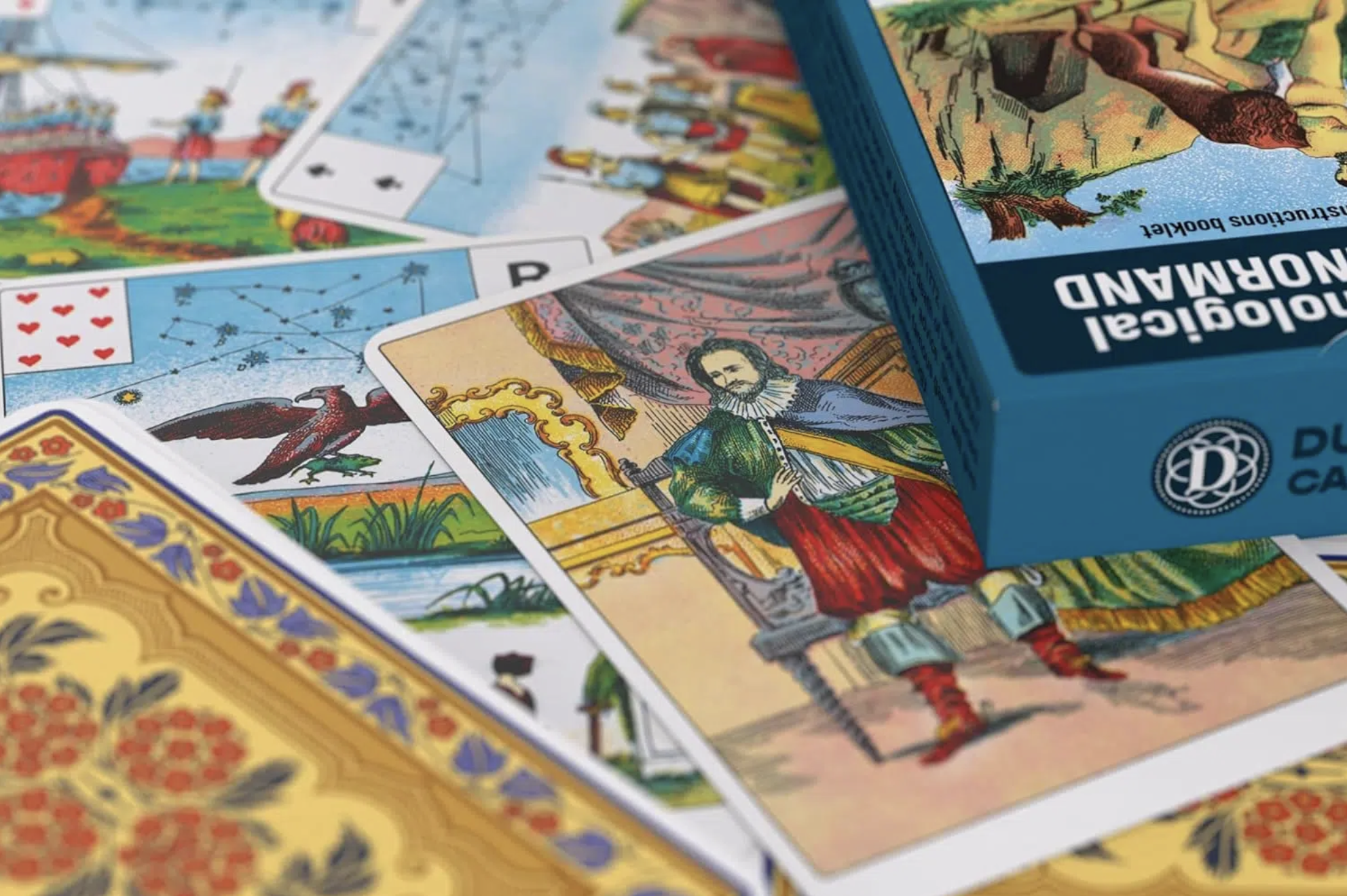 Tarot Salon Practice: Reading with the Grand Jeu Lenormand