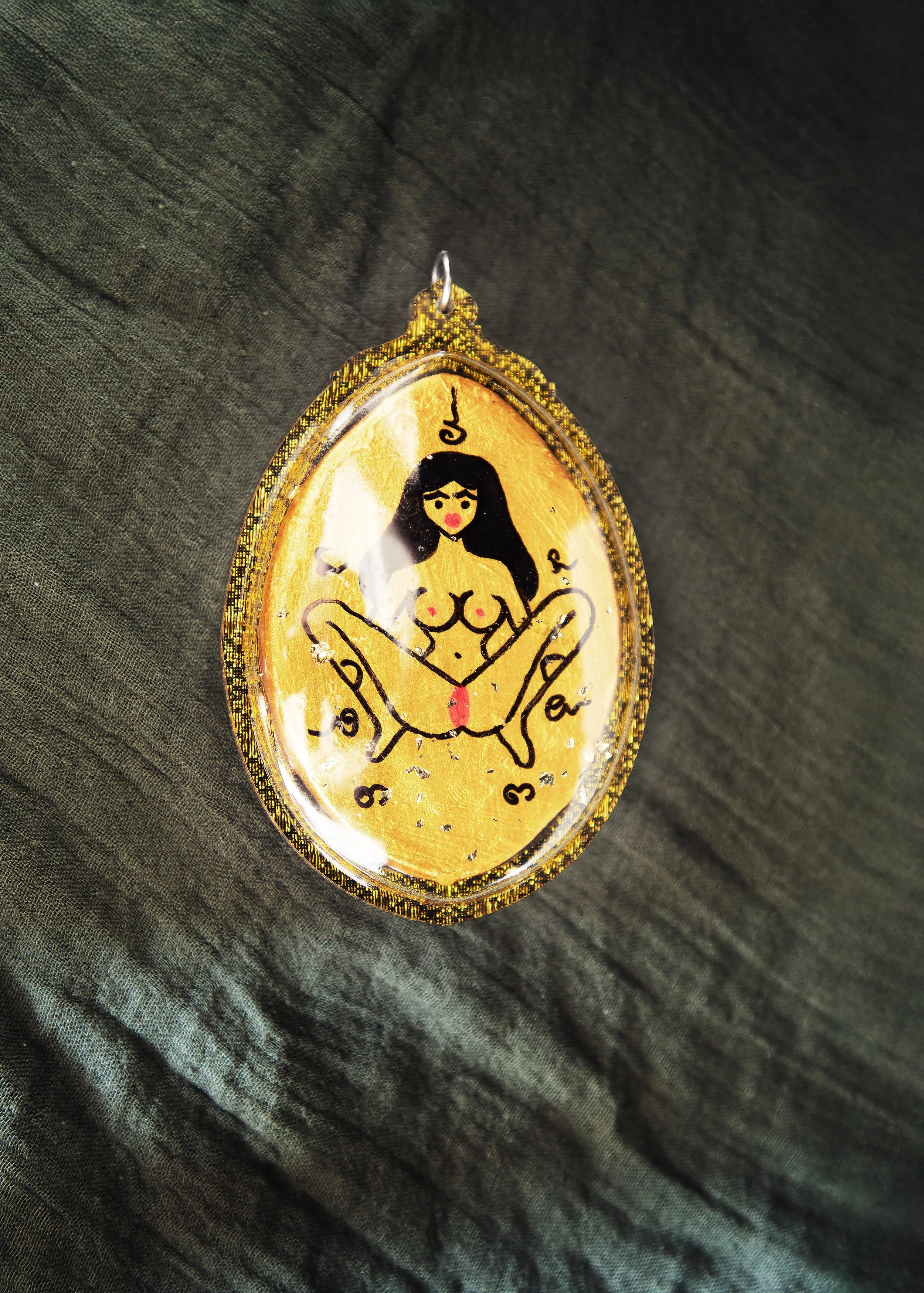 Mae Per -  Large Yoni Double Sided Amulet in Red or Gold