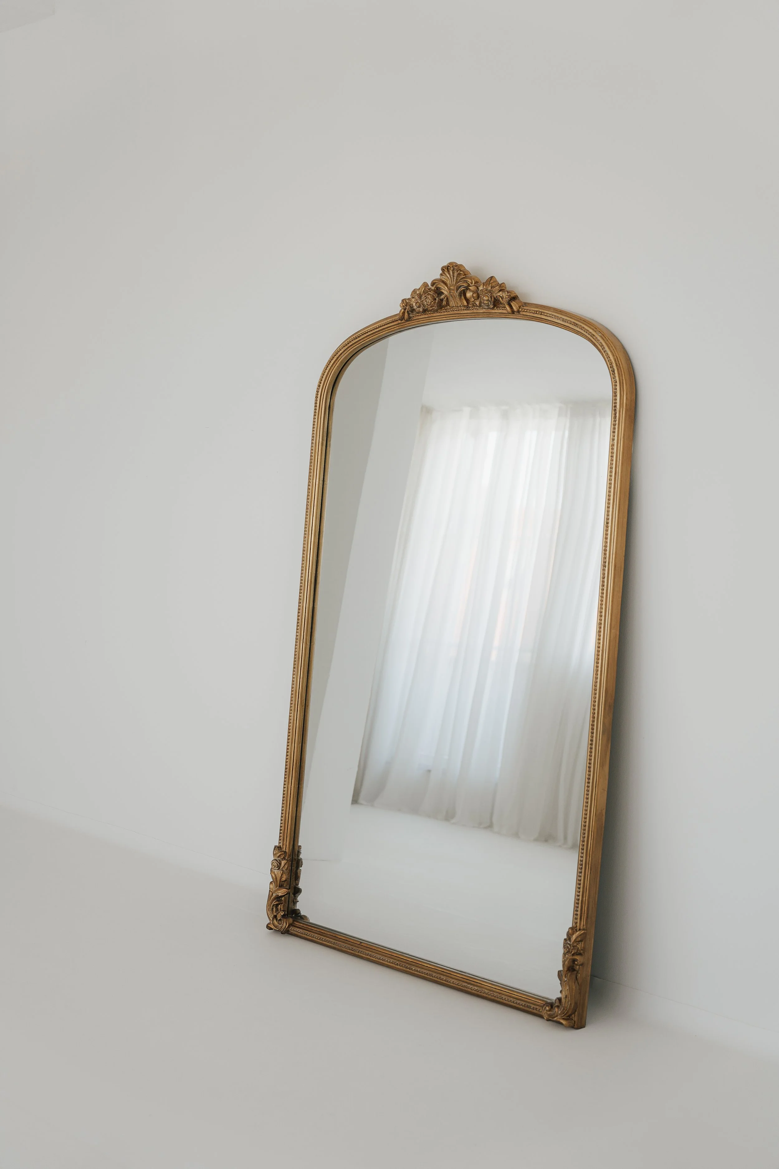 Paarshooting im Tageslichtstudio in Stuttgart - natürliche und zeitlose Studiofotografie Anna macht Fotos