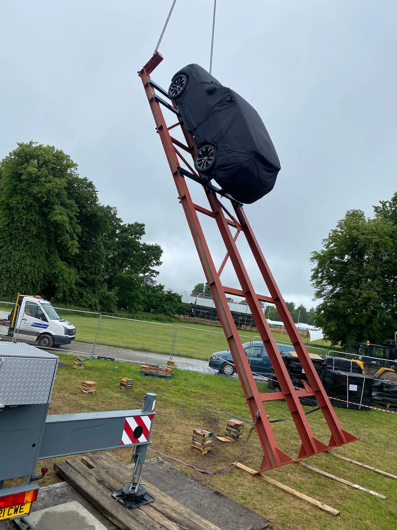 Southern Cranes lifting up the Range Rover into place at The Goodwood Festival of Speed 2022