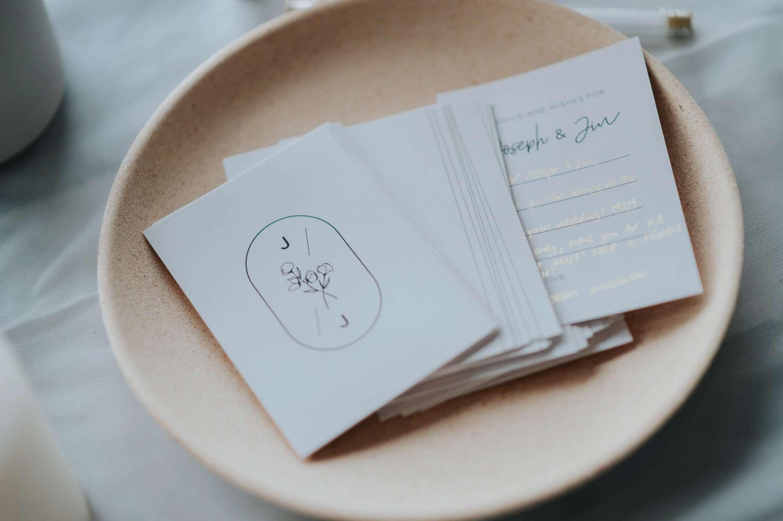 joseph-jin-organic-minimalist-wedding-skai-bar-singapore-023.jpg