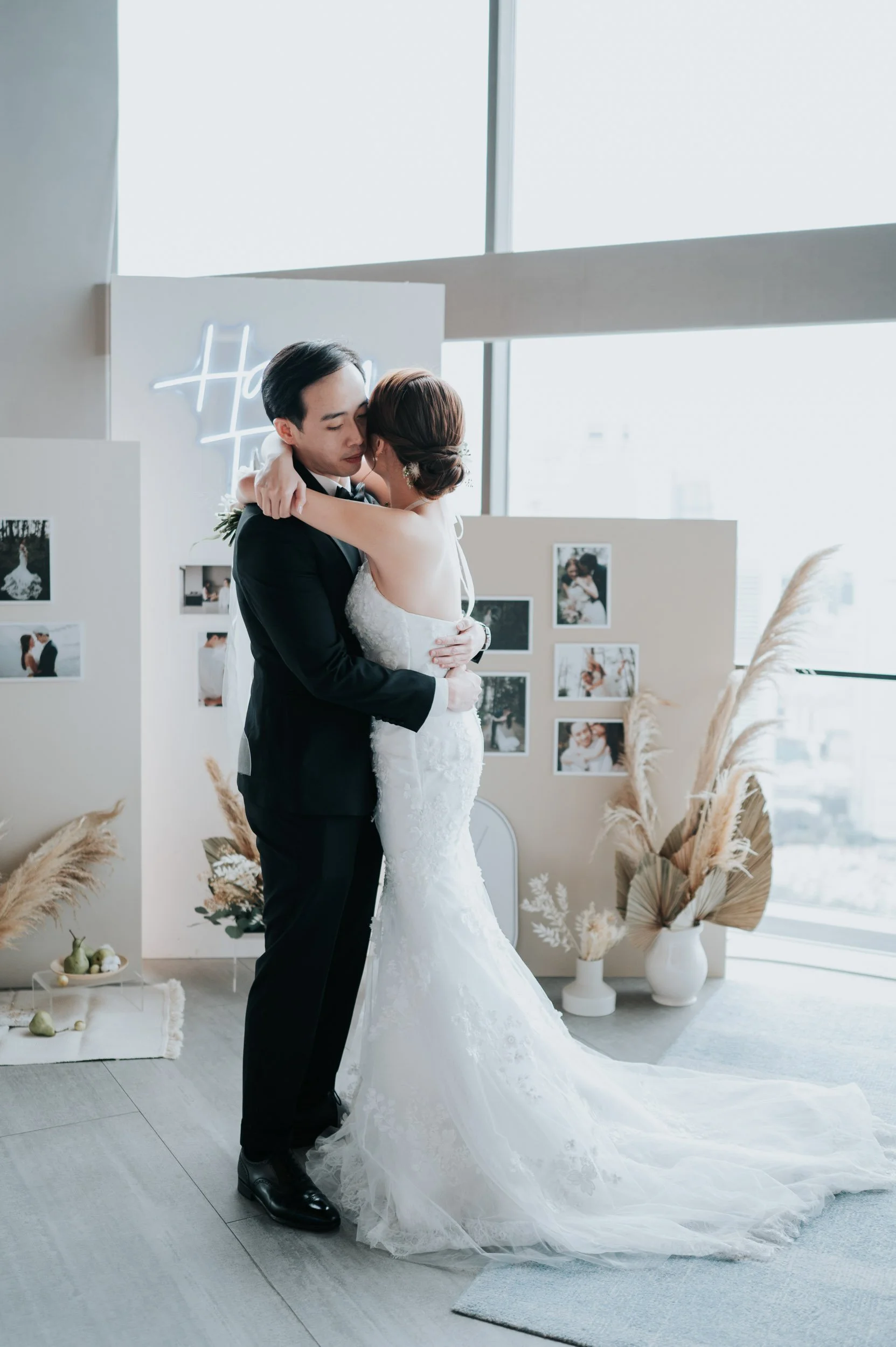 joseph-jin-organic-minimalist-wedding-skai-bar-singapore-003.jpg