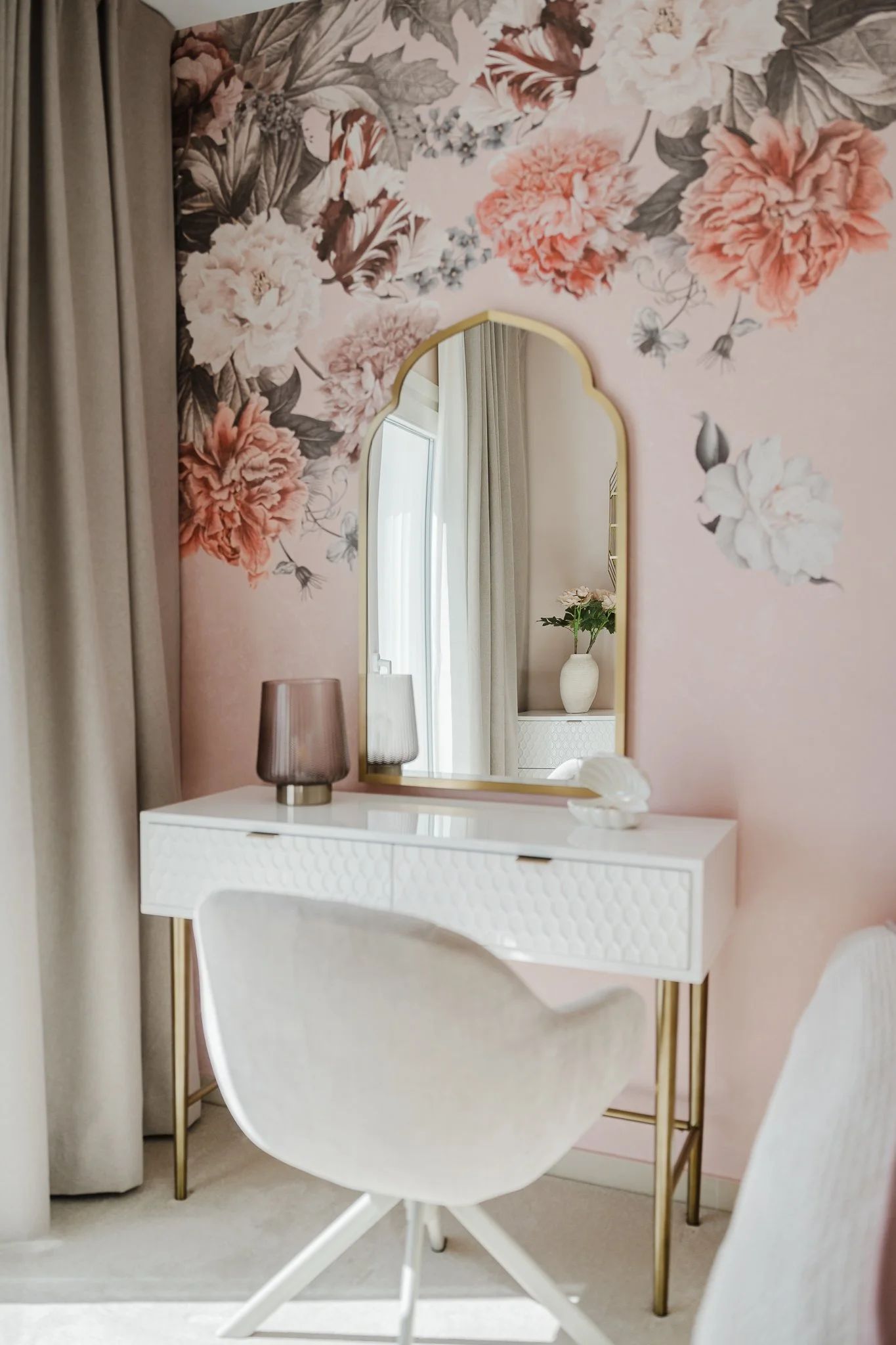 Makuuhuoneen sisustus  Fuengirolassa