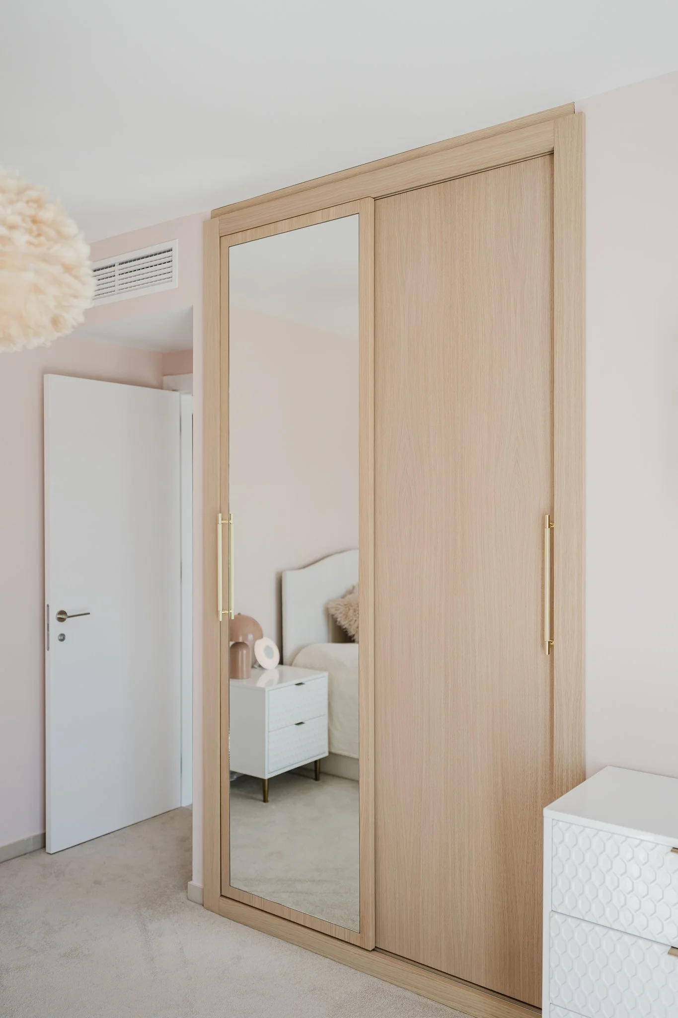 Sisustussuunnittelun säilytysratkaisut
