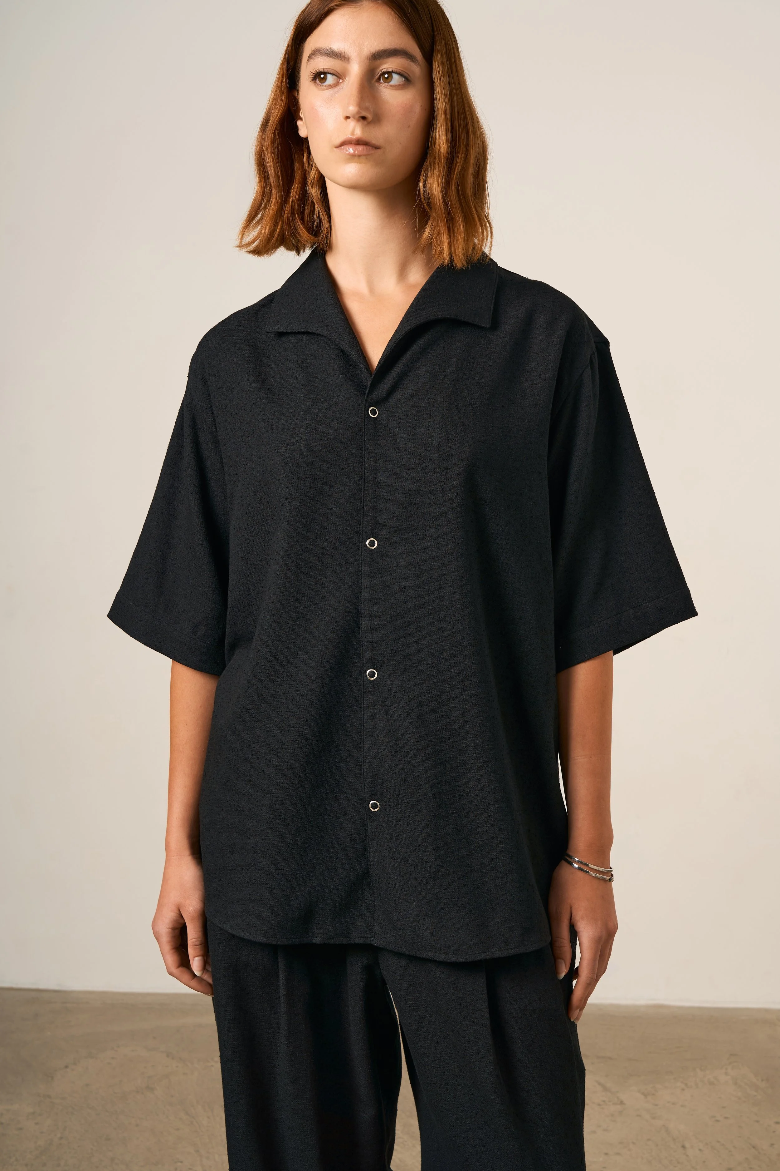 BLACK TEXTURED COTTON RESORT SHIRT