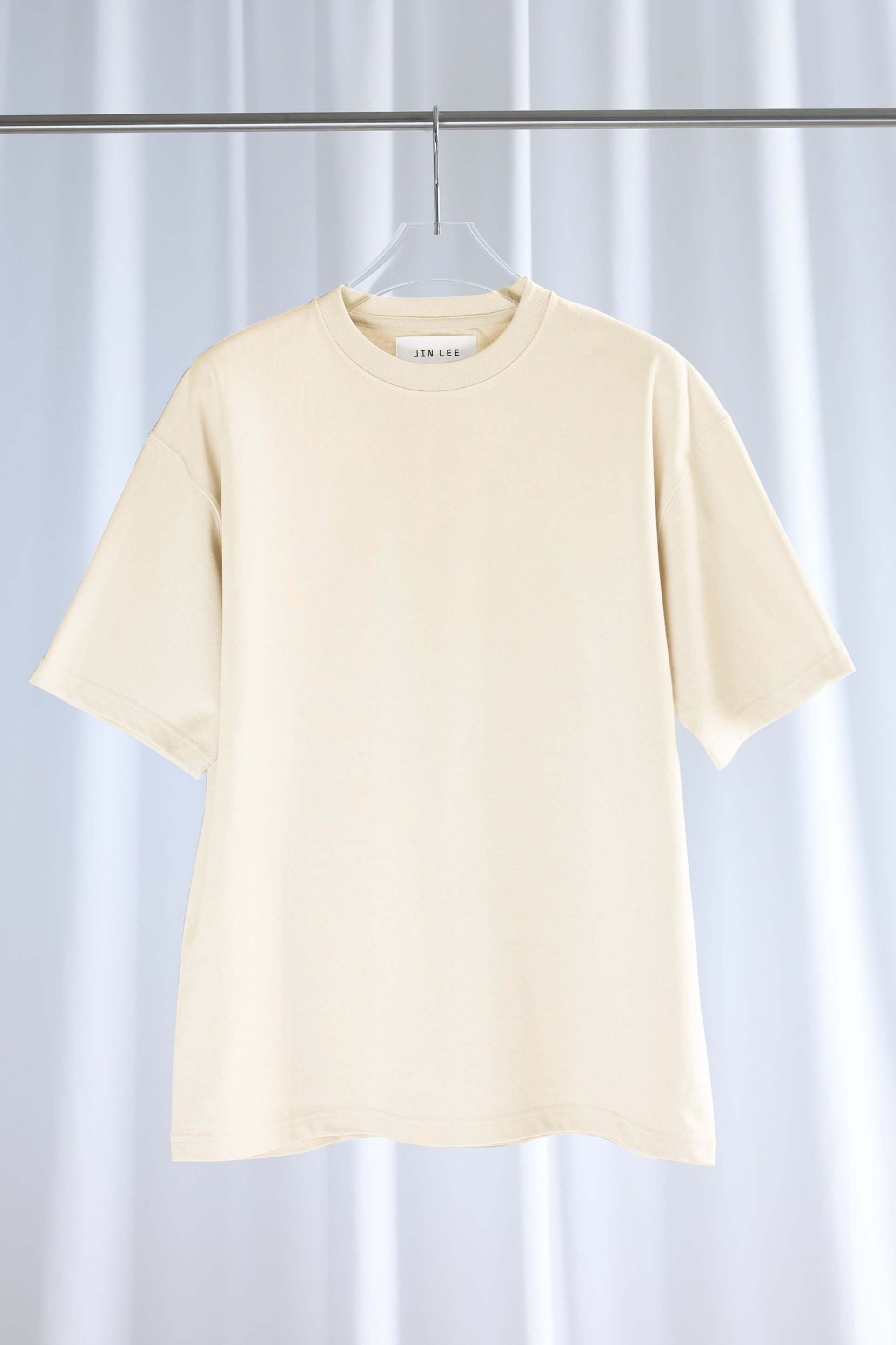 07_BUTTER_T-SHIRT_FRONT.jpg