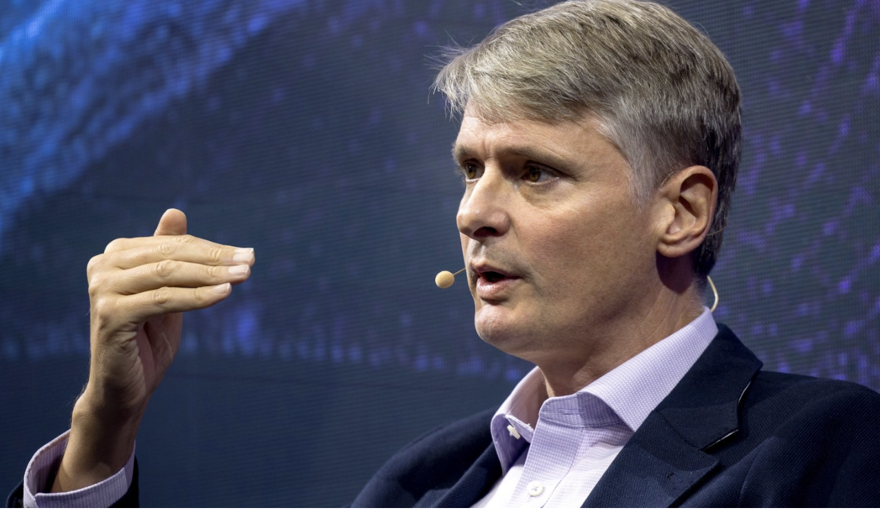 Challenging AI Hype: Balancing Innovation with Responsible Decision-Making