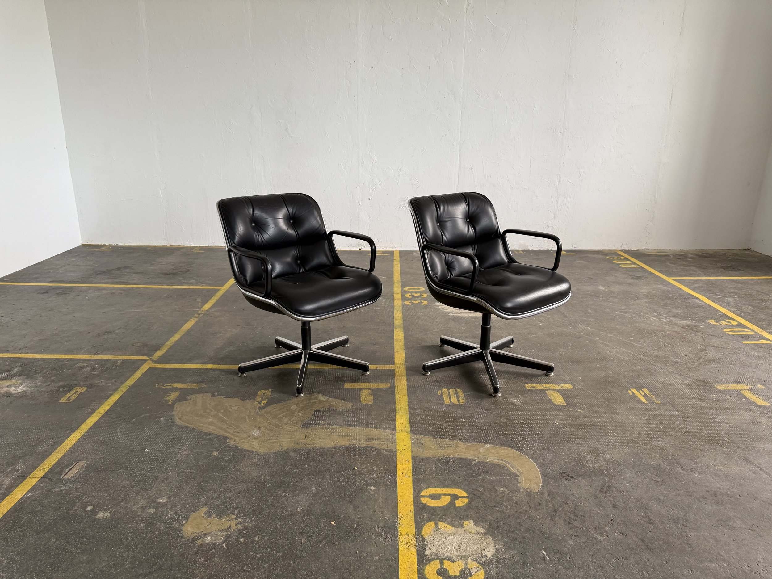 Charles Pollock Executive Chair by Knoll International, Italy 1970s