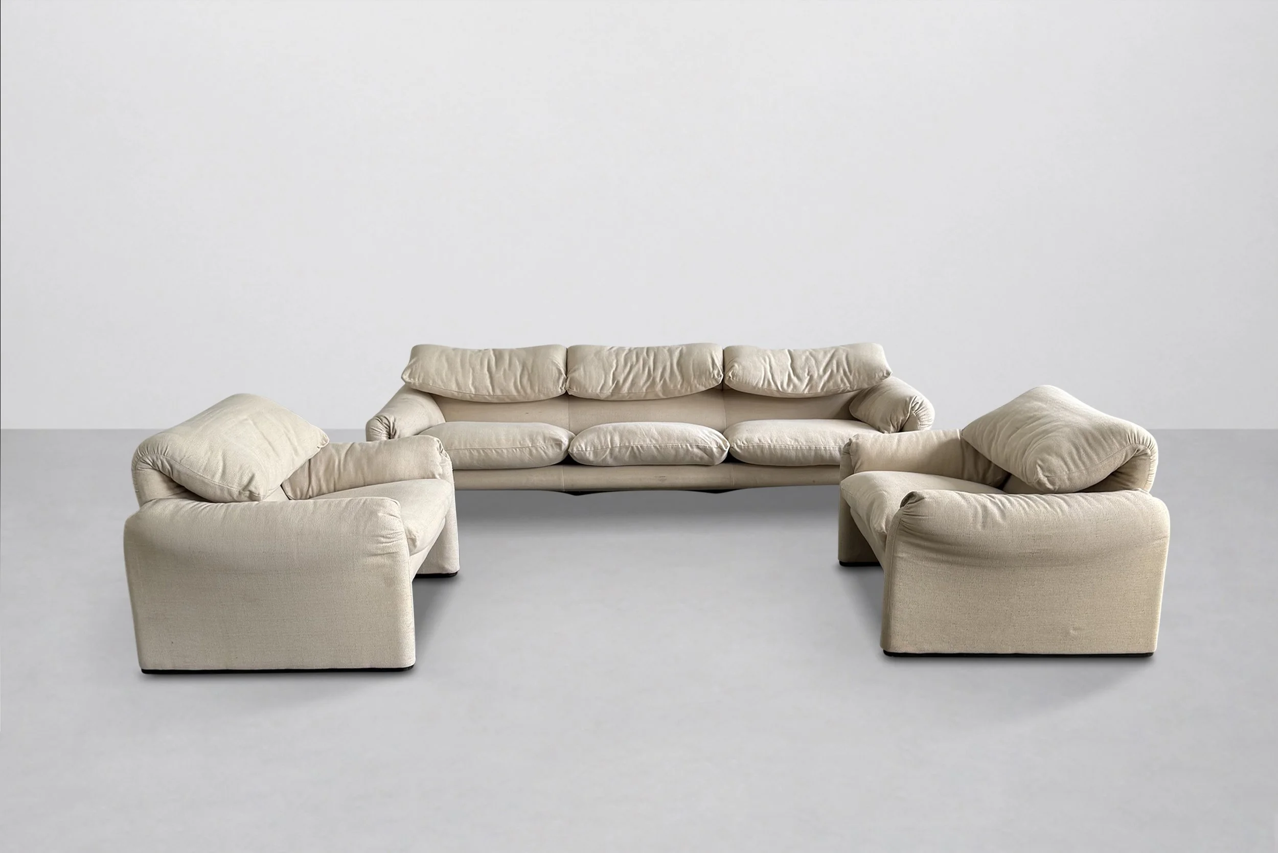 Cassina Maralunga Sofa and Lounge Chairs, Italy 1970s