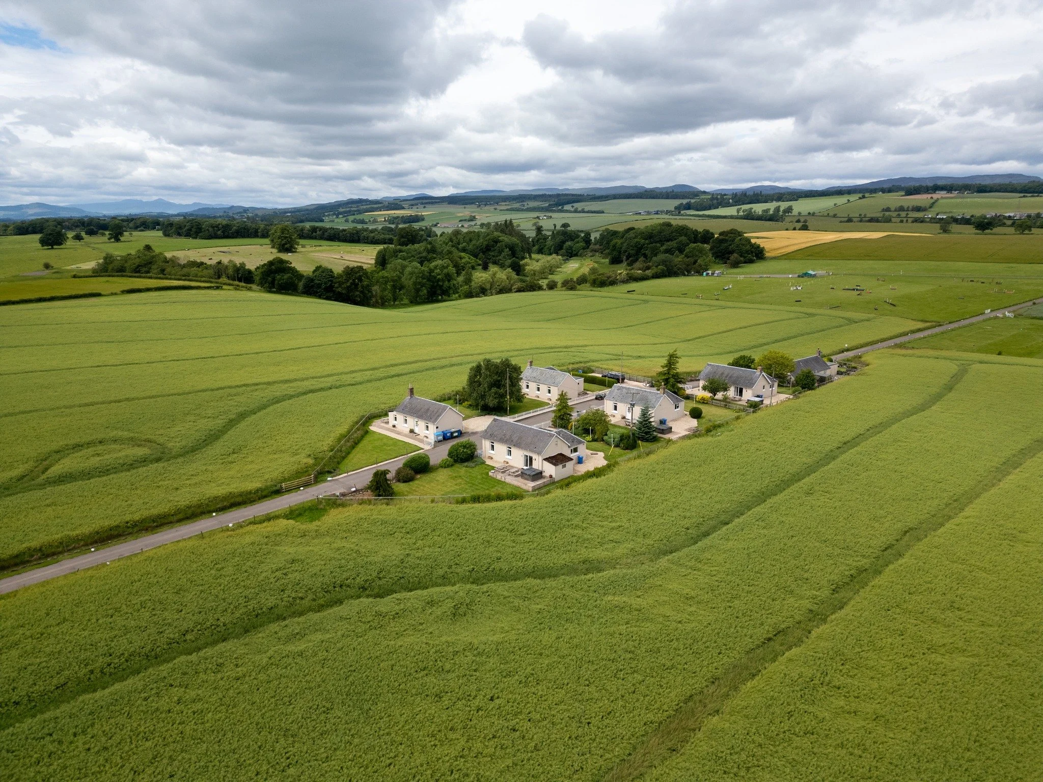 🌿 How beautiful is our farm!

Rolling fields and wide-open skies &ndash; the perfect backdrop for a relaxing escape. Whether it&rsquo;s a morning wander, golden sunsets, or starry nights, Bachilton is stunning in every season.