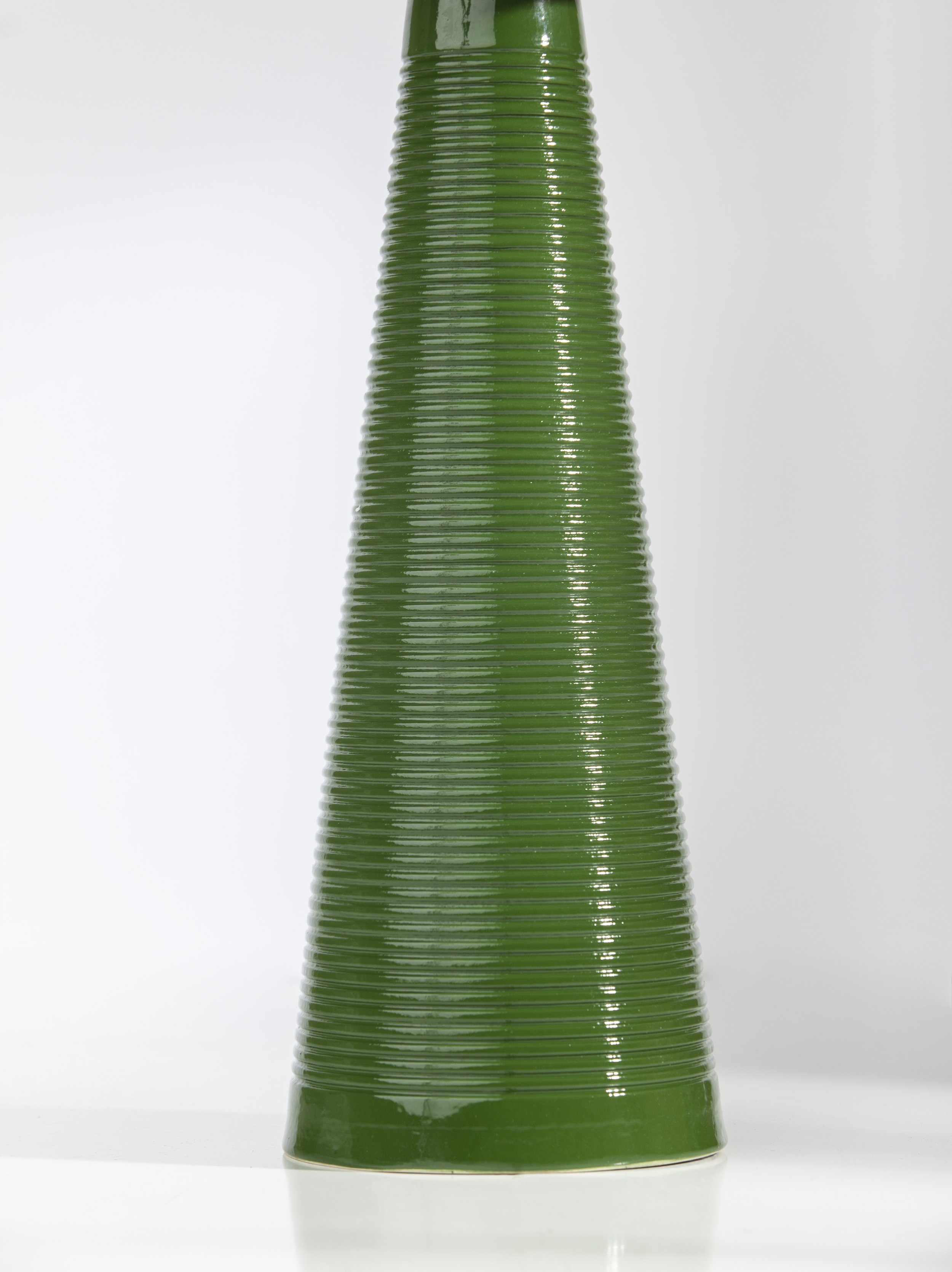 Parsa-roshane-green-3.jpg