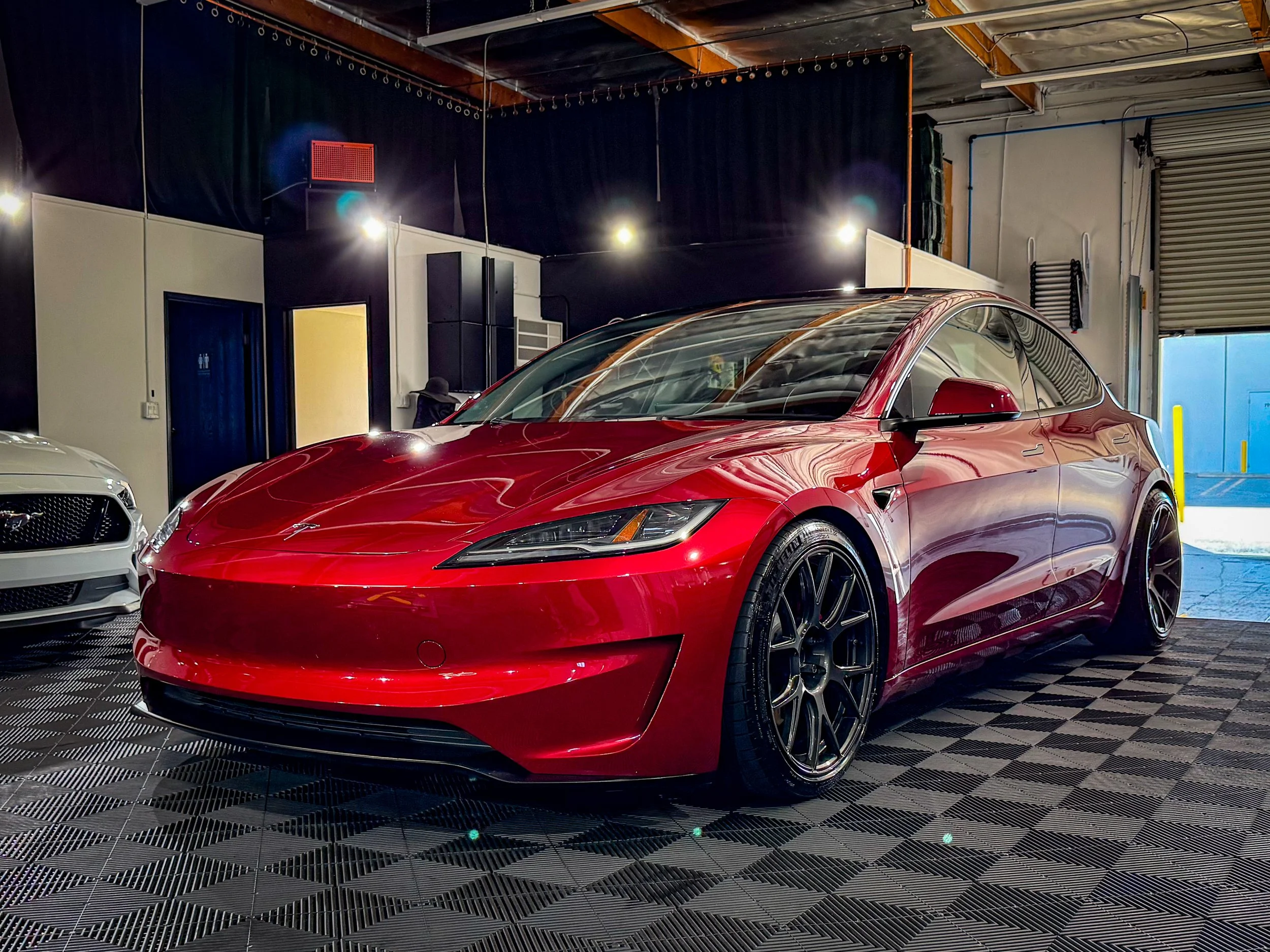 Tesla Model 3 Performance