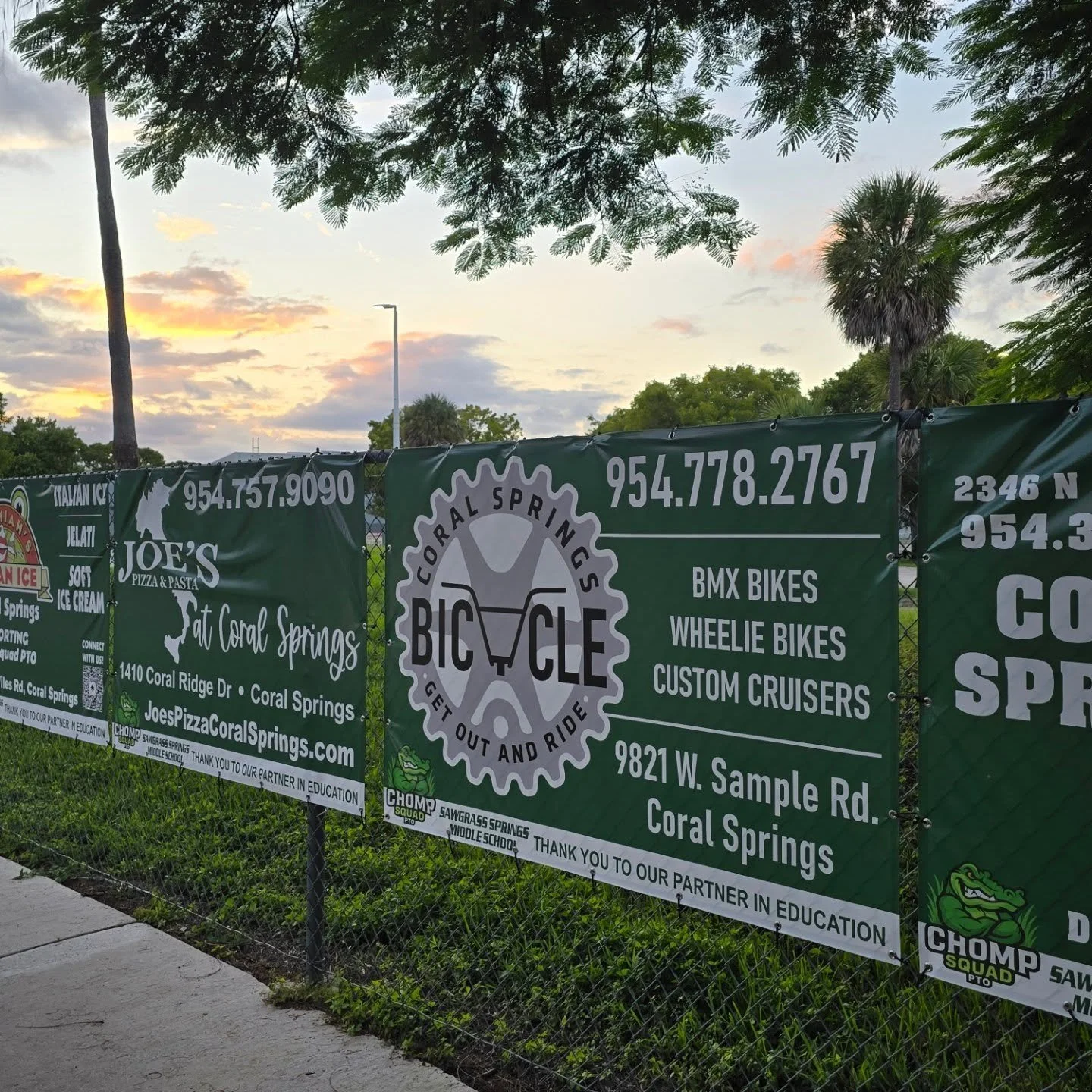 There was a beautiful sunset over Sawgrass Springs Middle School last night. Just the perfect back drop for our new banners that support the @ssmsgatorschomp. Get out and ride!