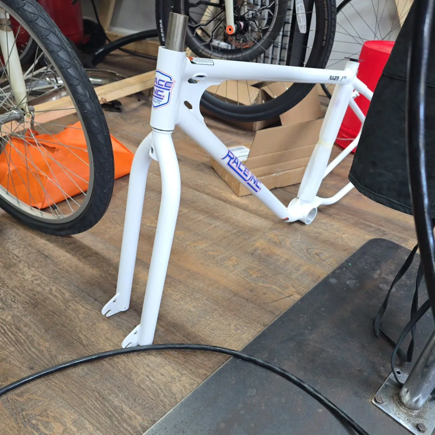 This week at the shop, we started building a cool white Race Inc. with a set of purple wheels, we also started putting together parts for the VDC and blue Hustler builds. The shop had 2 banners put up at Sawgrass Springs Middle to help support the PT