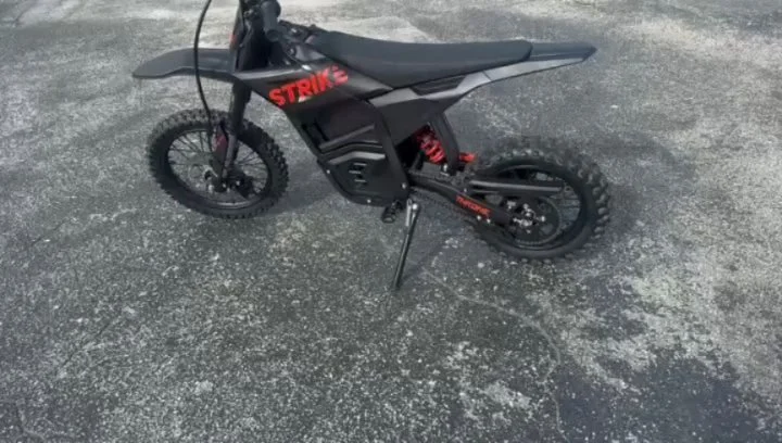 We received a shipment of the new Strike Shadow SX e-motos.  These have the new upgraded 5000w motors. We have them in 60v for $2200 and 48v for $1800. They also come in three different colors, black, red, and white. Specs below are for the 60v model