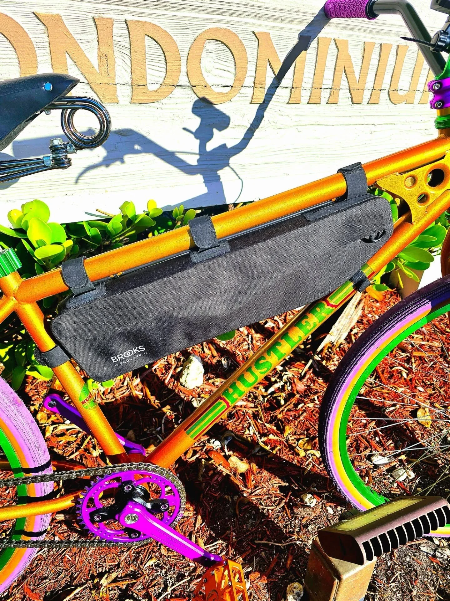 We have these Brooks scape frame bags in the shop. These fit perfect on most bikes and a great for carrying tools, spare tubes, a pump, your keys and wallet, and a drink or two. We have them in black and mud green. $95