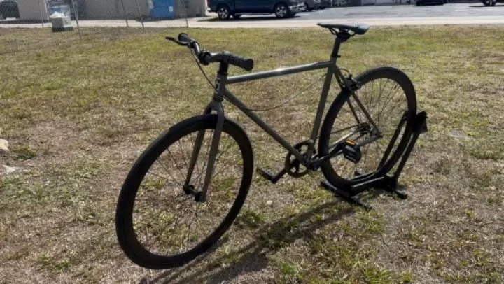 We have few Golden Cycle fixie / freewheel commuter bikes in the shop. This one is a 52cm and perfect for bar hoping or just getting some miles in. The rear hub can be set to ride fixed or with a freewheel, and it comes with a brake. $299