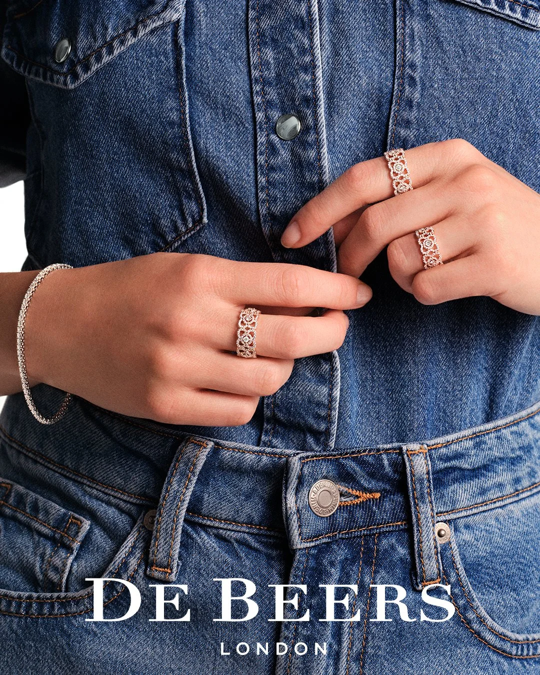 DEBEERS-SOCIALCONTENT-JEAN-4_5-LOGO-JPG.jpg