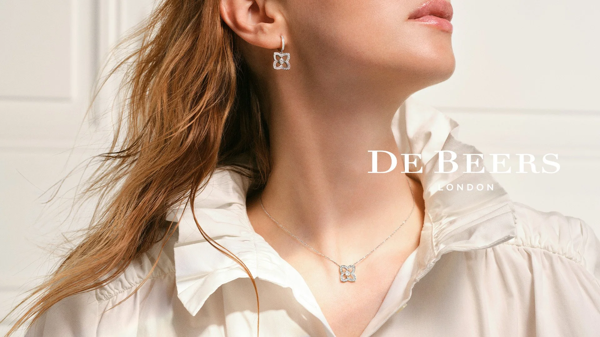 DEBEERS-SOCIALCONTENT-EARRING-16_9-LOGO-JPG.jpg