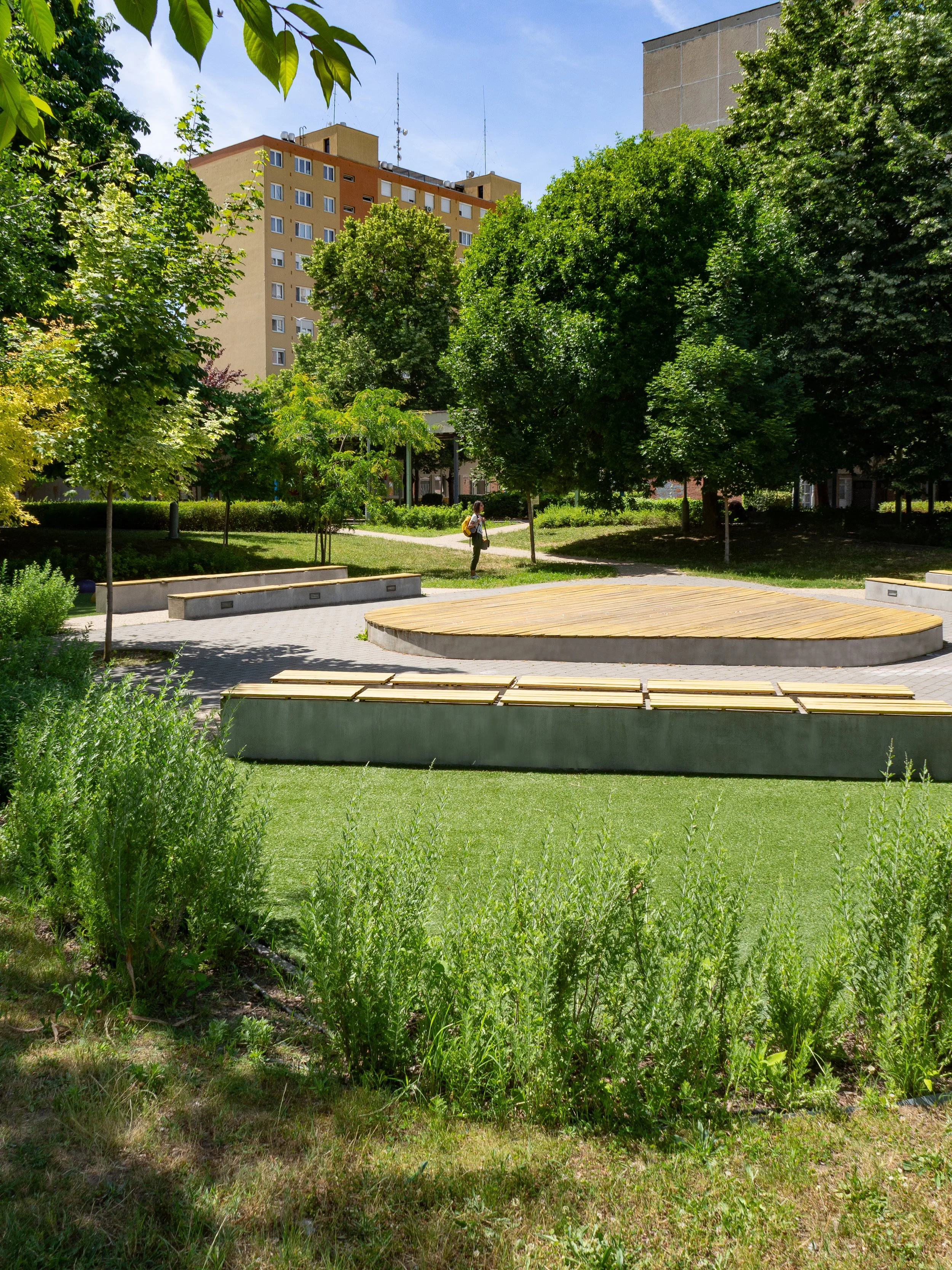 Közösségi tér