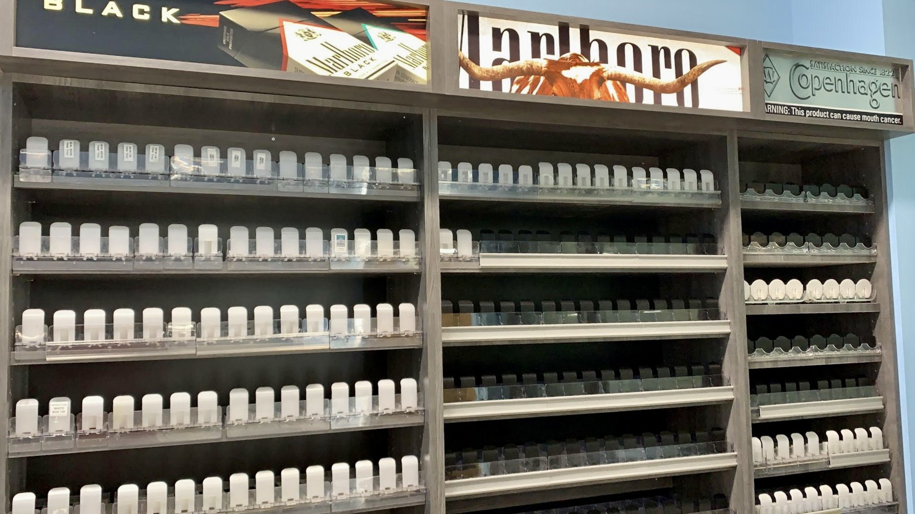 Cigarette Rack5.jpg