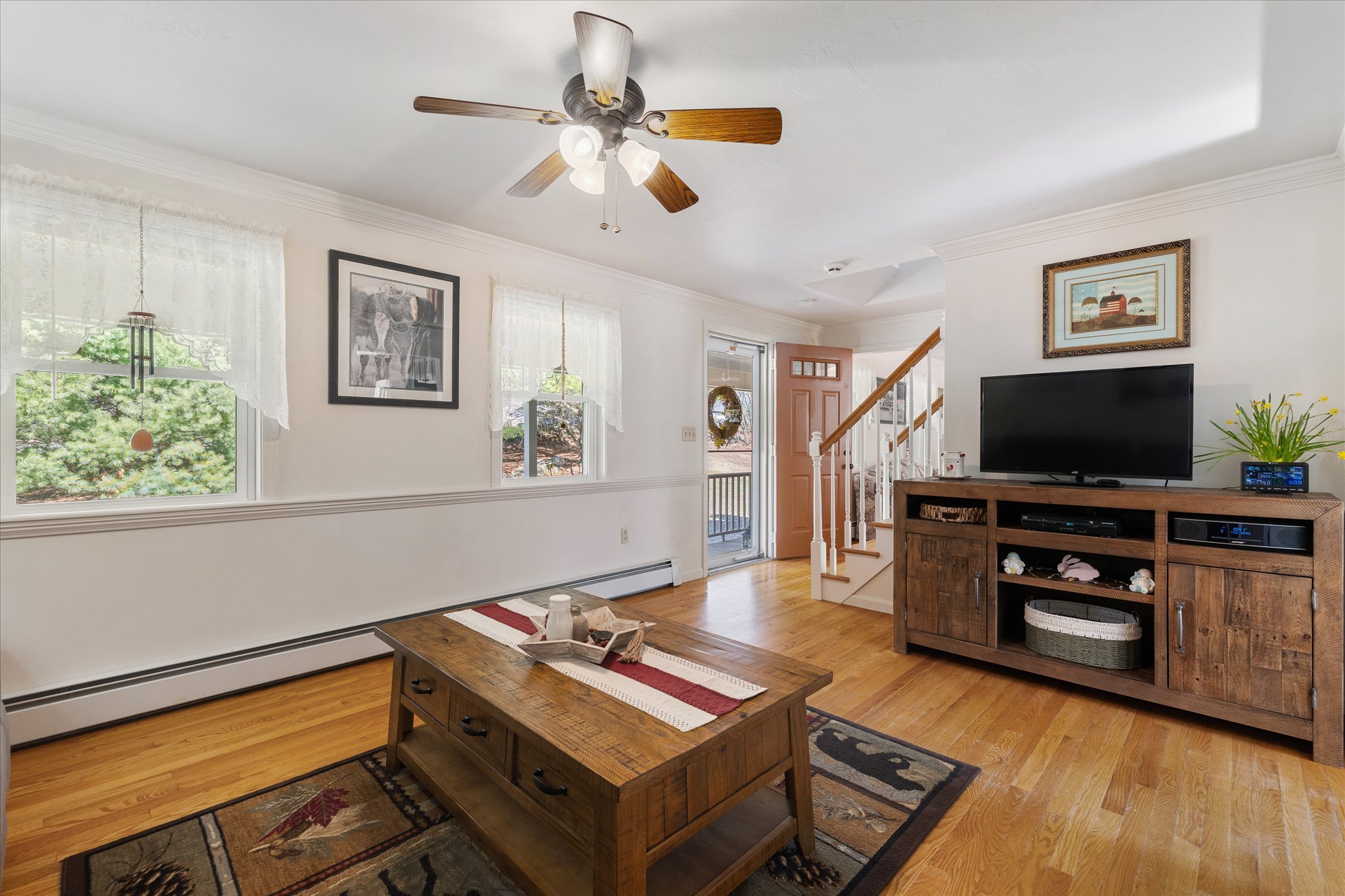05-46-Underwood-Rd-Hubbardston-MA-005.jpg