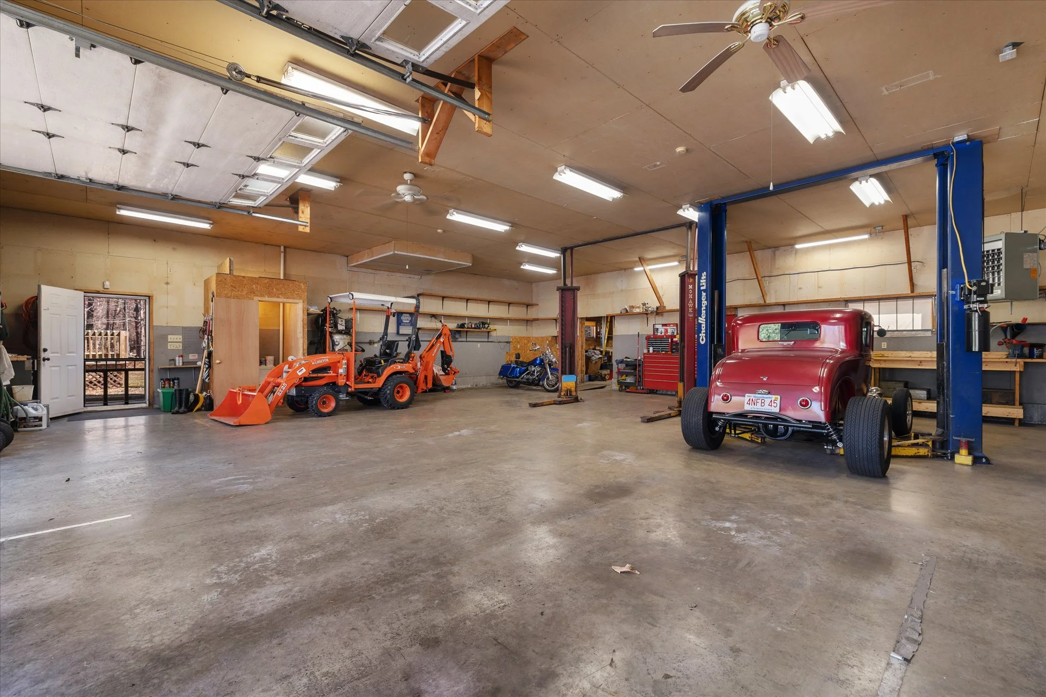 31-46-Underwood-Rd-Hubbardston-MA-031.jpg