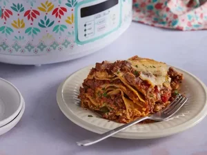 Crockpot Lasagna