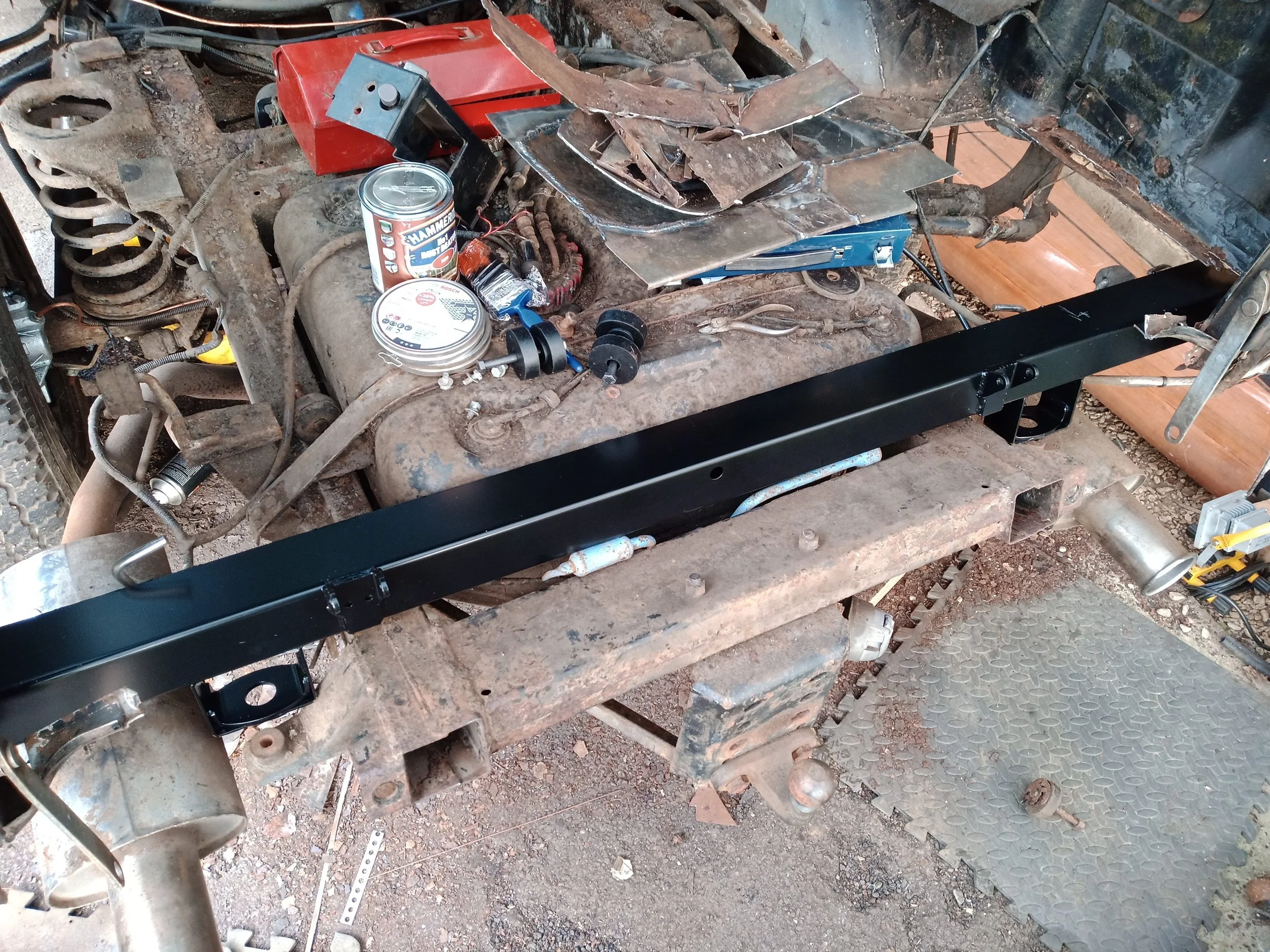 New rear body mount crossmember.