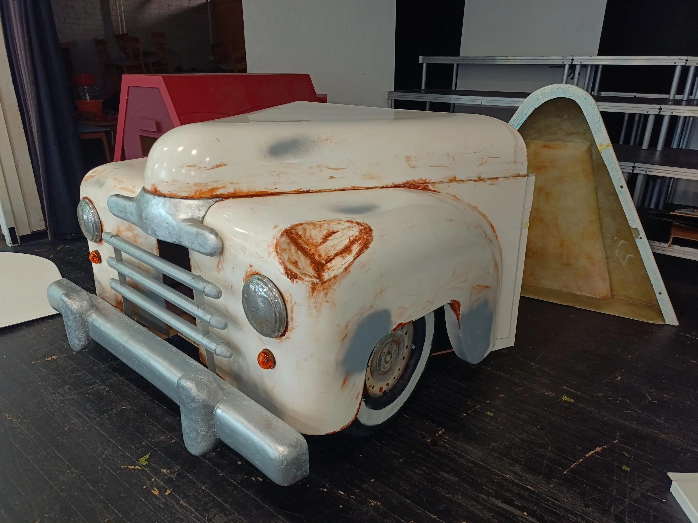 This shot demonstrates the additional fibreglass covered foam stiffening provided underneath the bonnet to enable it to be walked on.