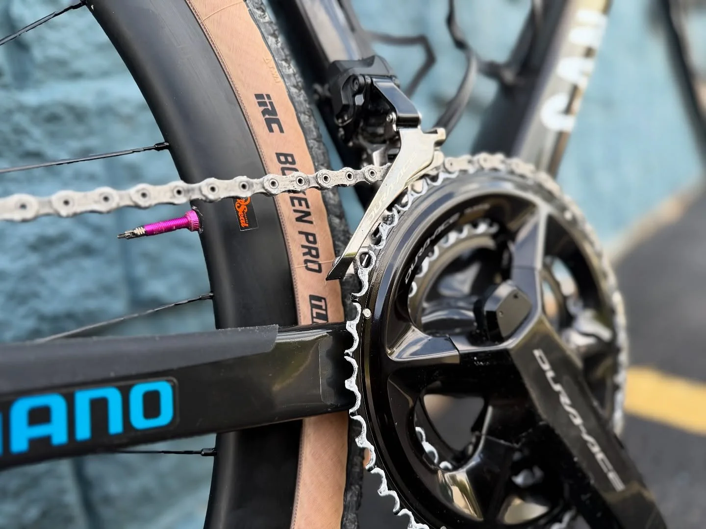 “That perfect kiss of a fresh coat of Rex Black Magik 😘✨ #RexBlackMagik #BikeWax #FastAndSmooth #BikeLife #WaxOn #BikeSeason #RexWaxMagik”