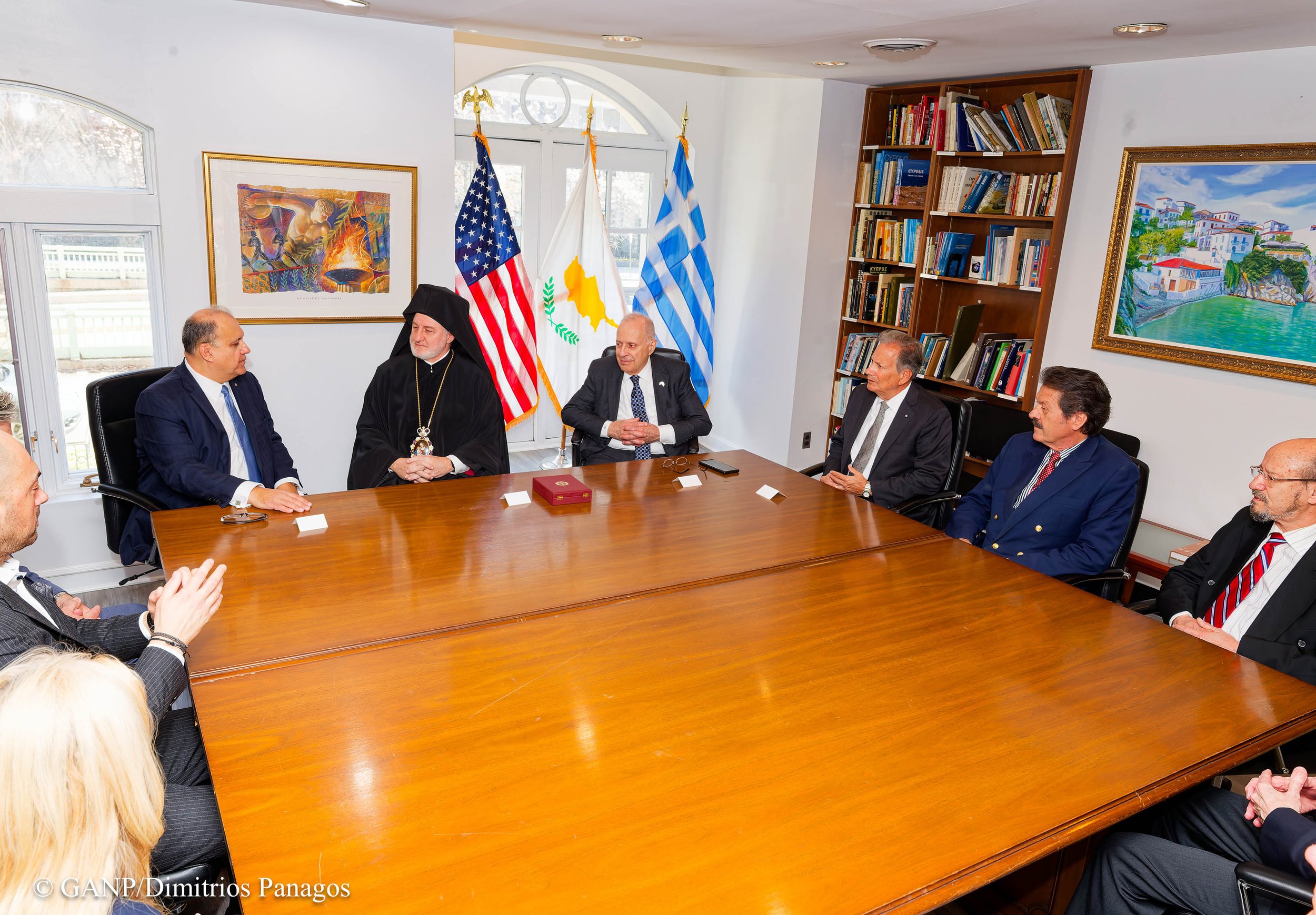 AHI-HELLENIC HOUSE-WASH-ELPIDOPHOROS-6 final.jpg