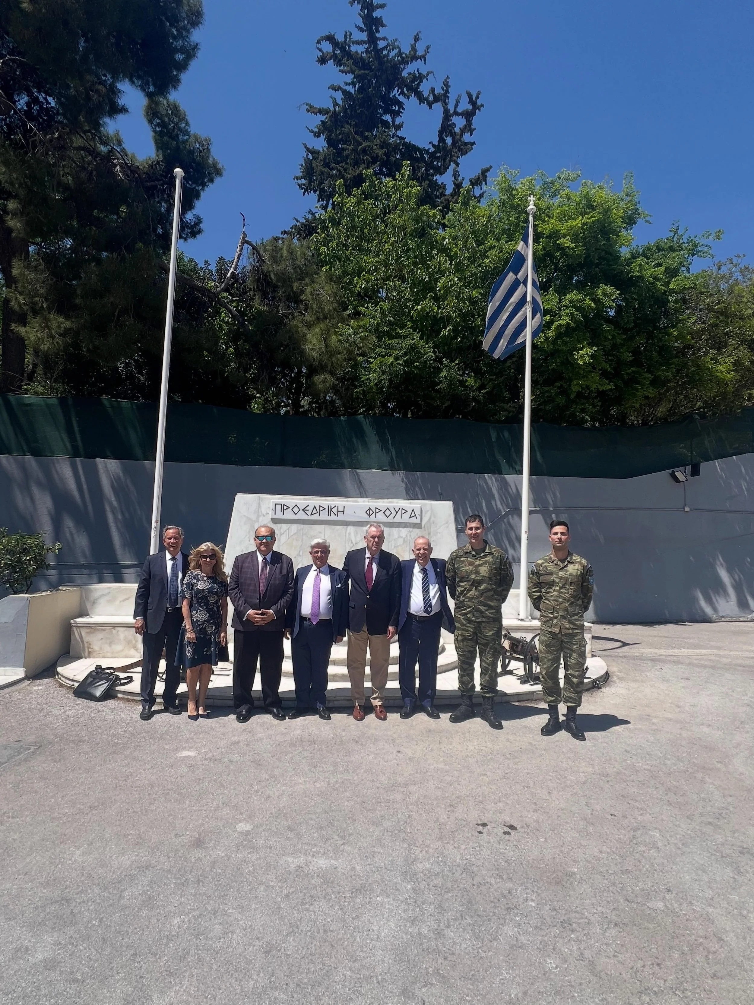Delegation visit to the Presidential Guard “Evzones” Barracks 