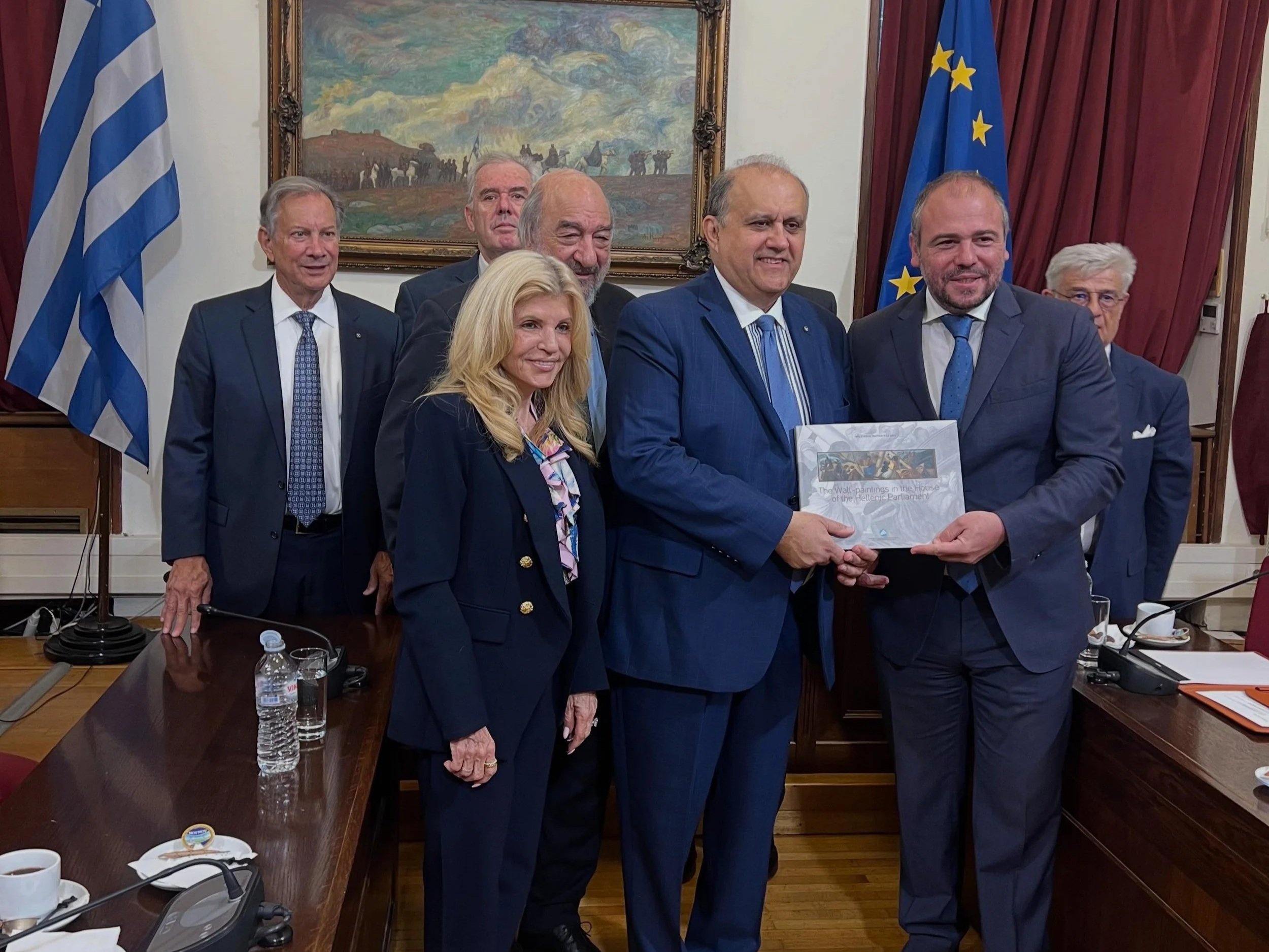 Meeting with Mr. Philippos Fortomas, Chairman of the Special Permanent Committee on Greeks Abroad. Mr. Fortomas presented a gift to Mr. Larigakis