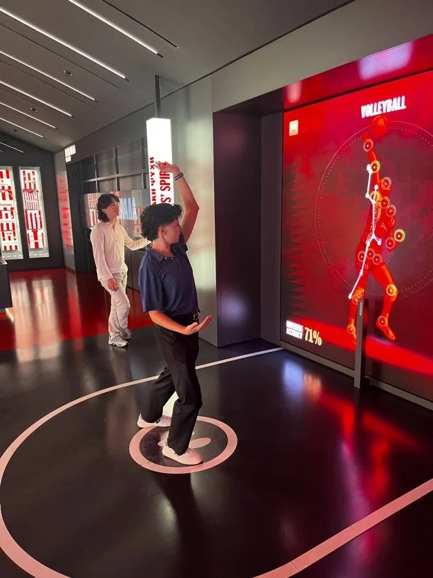  The students toured the newly-renovated Olympiacos museum at Georgios Karaiskaki Stadium. 
