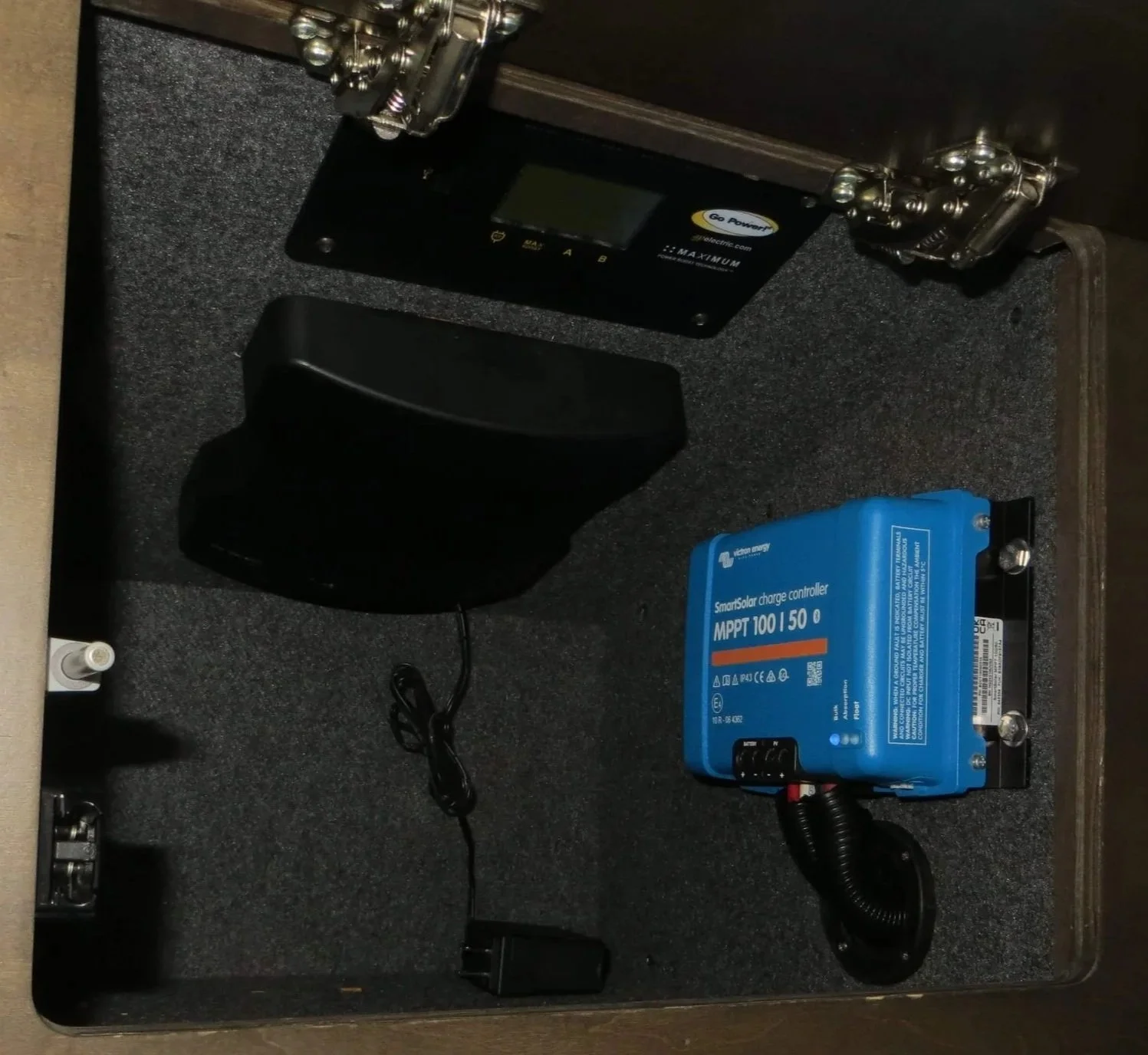 Example of RV Solar Install near San Diego.  Lithium Battery, DC/DC Converter, LiFePO4, Inverter, install on RV near San Diego, CA.