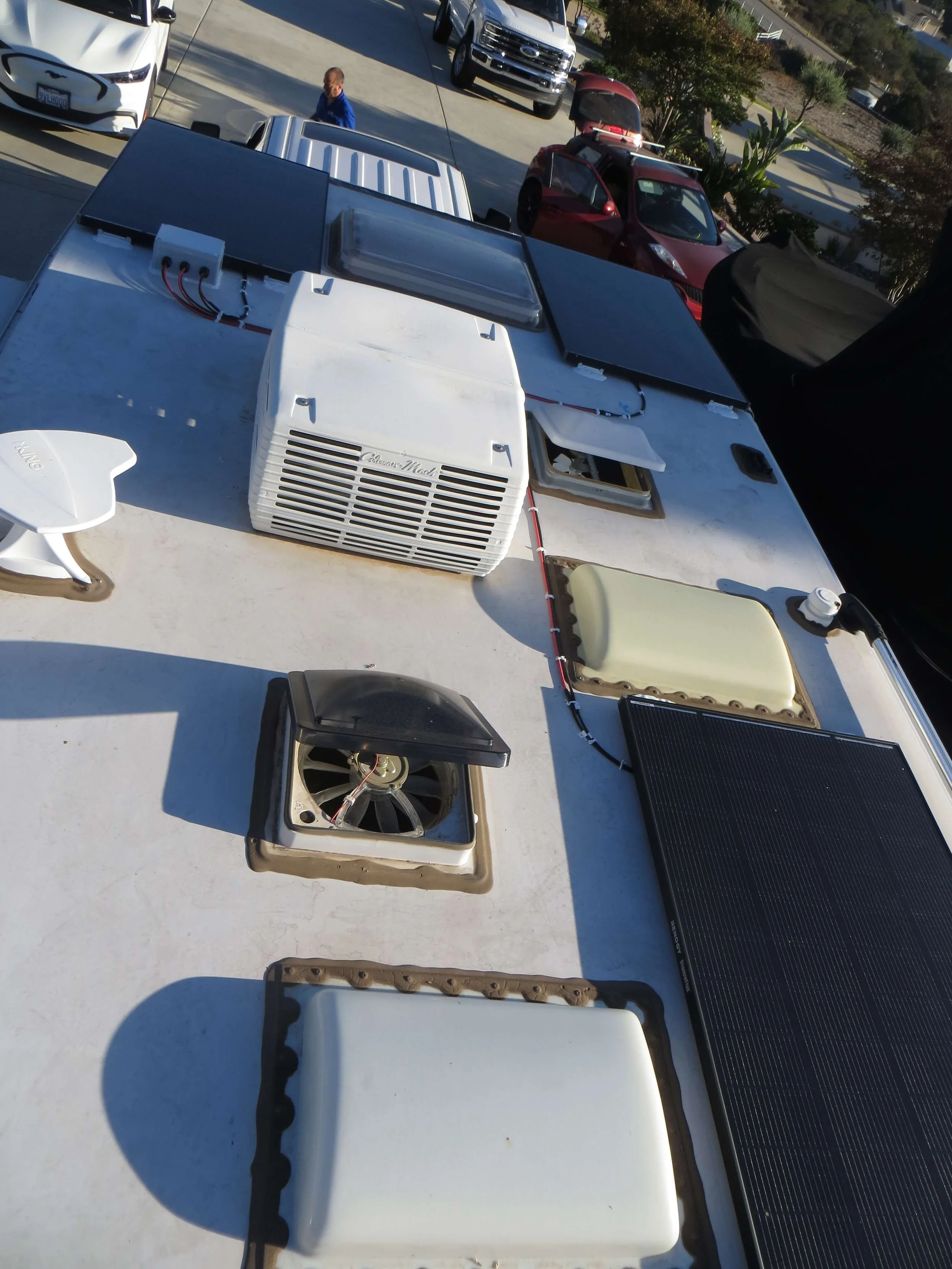 Example of RV Solar Install near San Diego.  Lithium Battery, DC/DC Converter, LiFePO4, Inverter, install on RV near San Diego, CA.