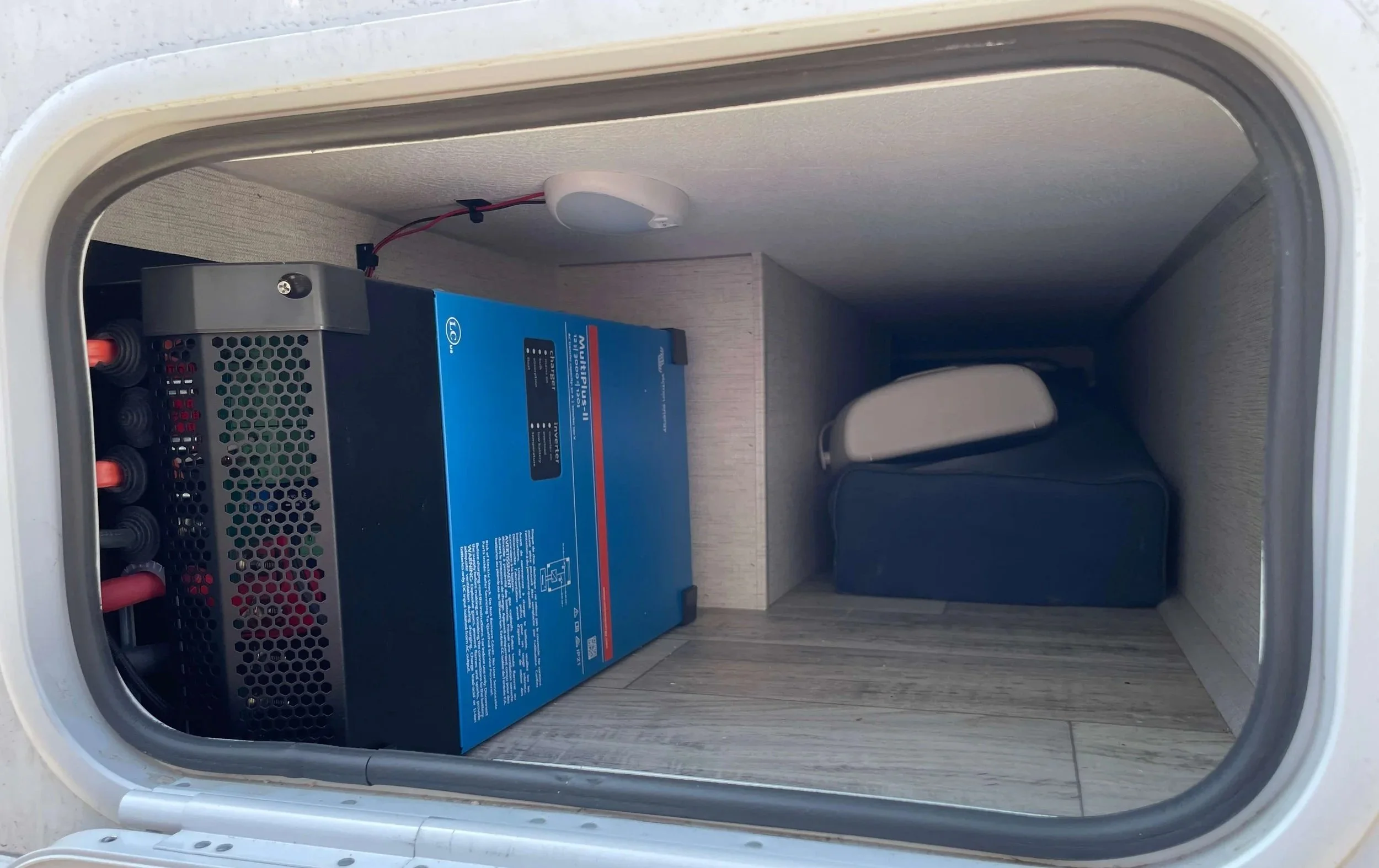 Example of RV Solar Install near San Diego.  Lithium Battery, DC/DC Converter, LiFePO4, Inverter, install on RV near San Diego, CA.