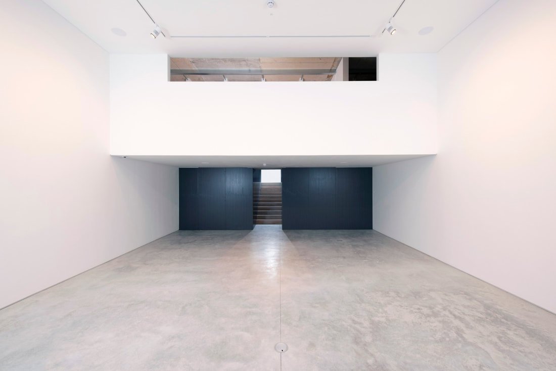 Hang Up Gallery