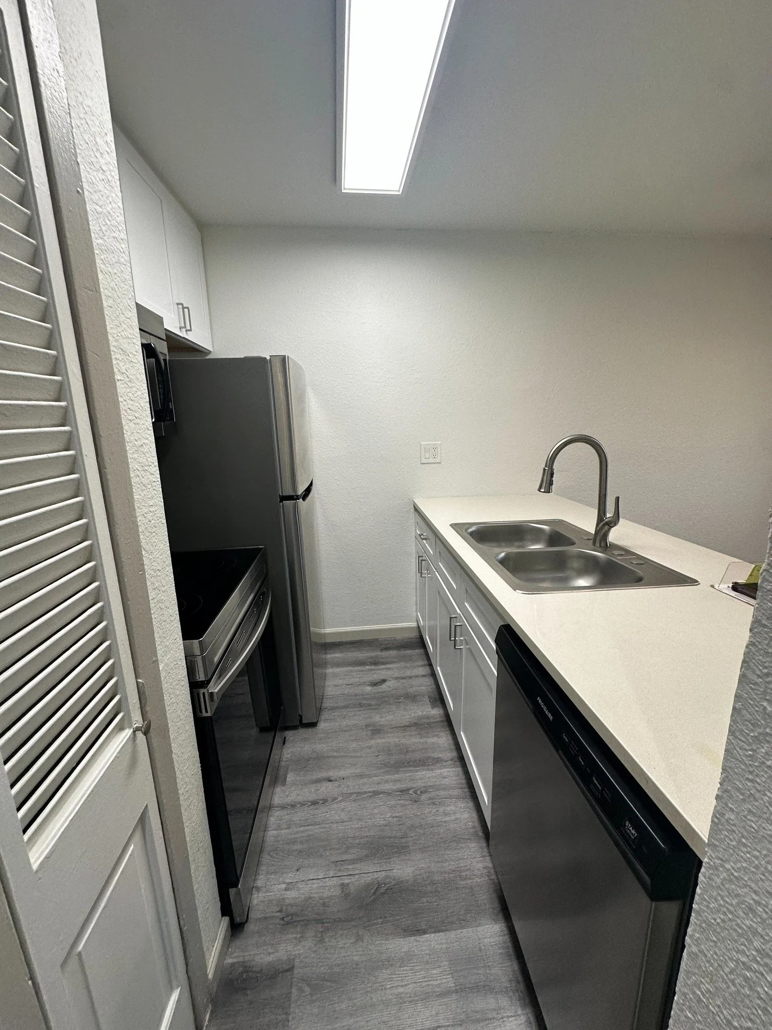 Nuvo Andorra Kitchen